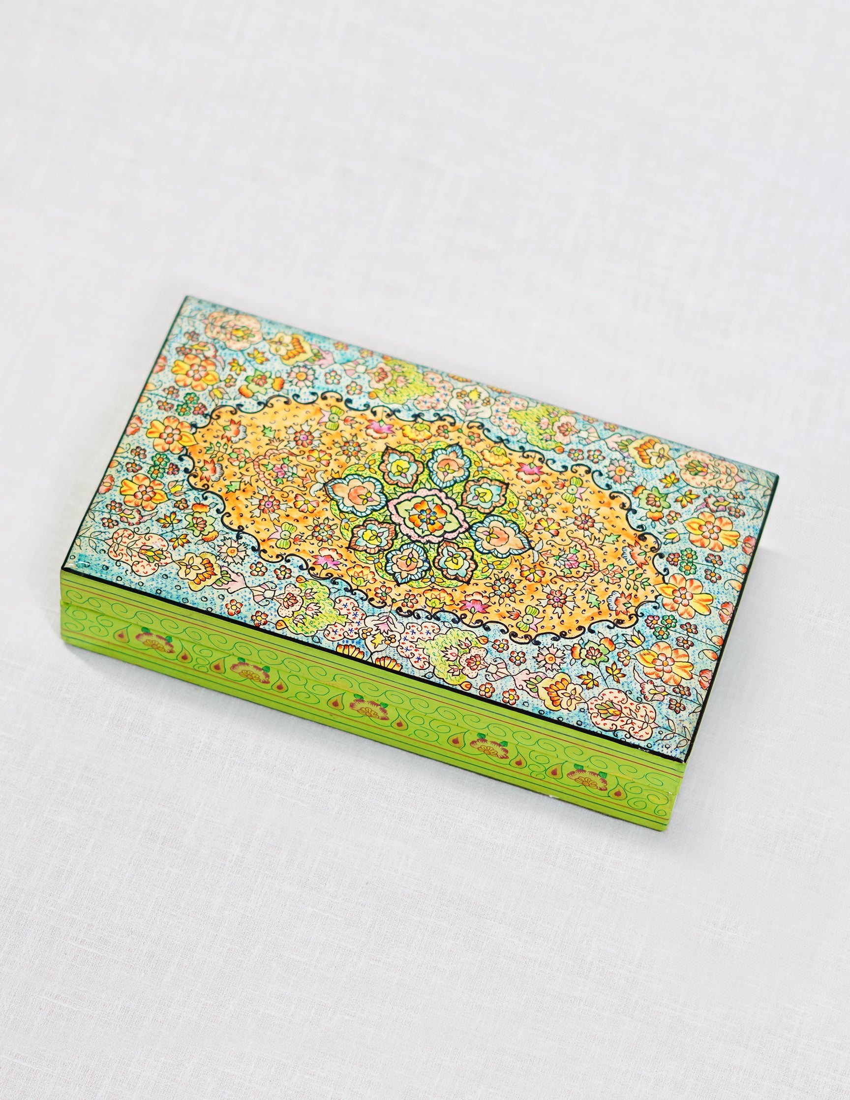 Papier-Mâché Flat Box — Hand-Painted Design | 10 cm (L) × 17.5 cm (B) × 3.5 cm (H)