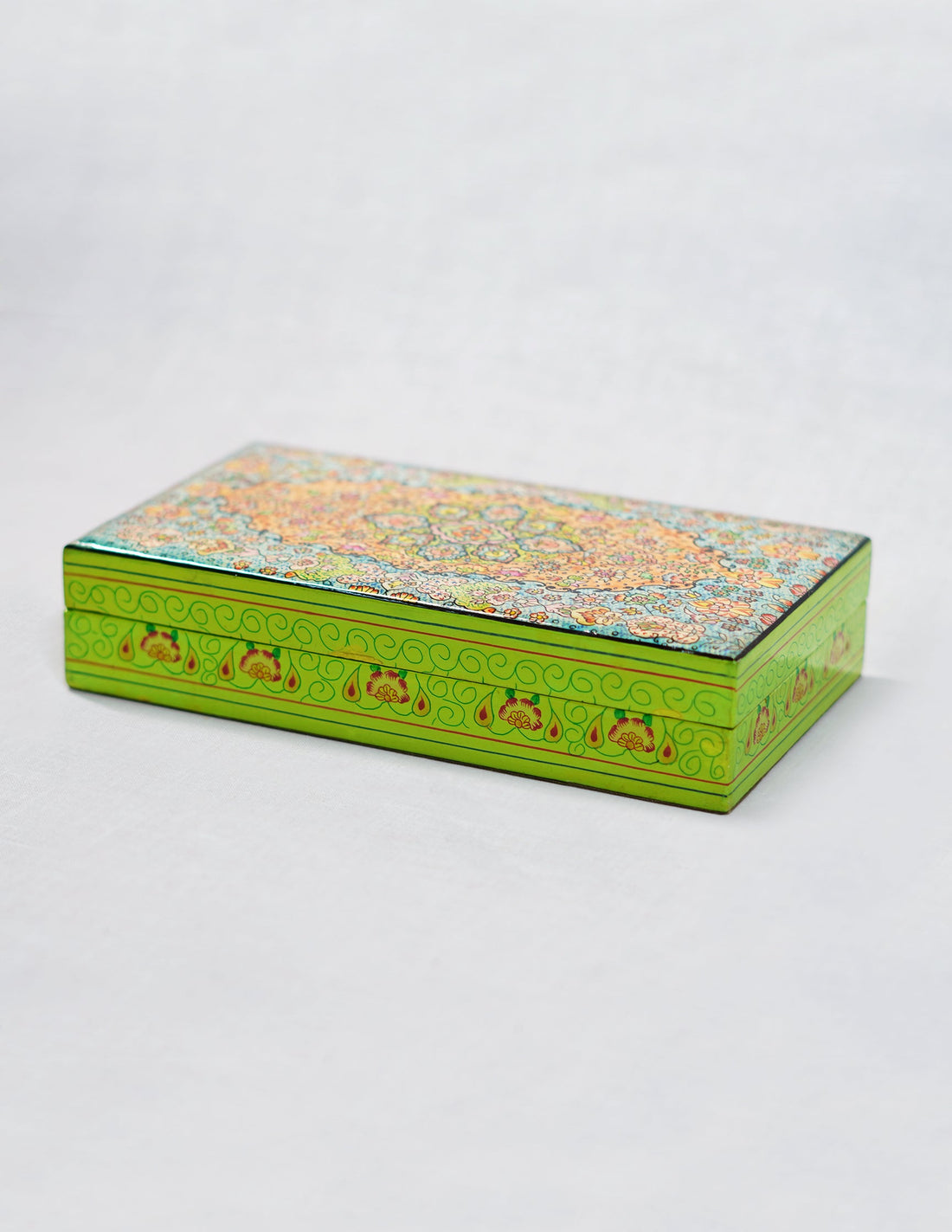 Papier-Mâché Flat Box — Hand-Painted Design | 10 cm (L) × 17.5 cm (B) × 3.5 cm (H)