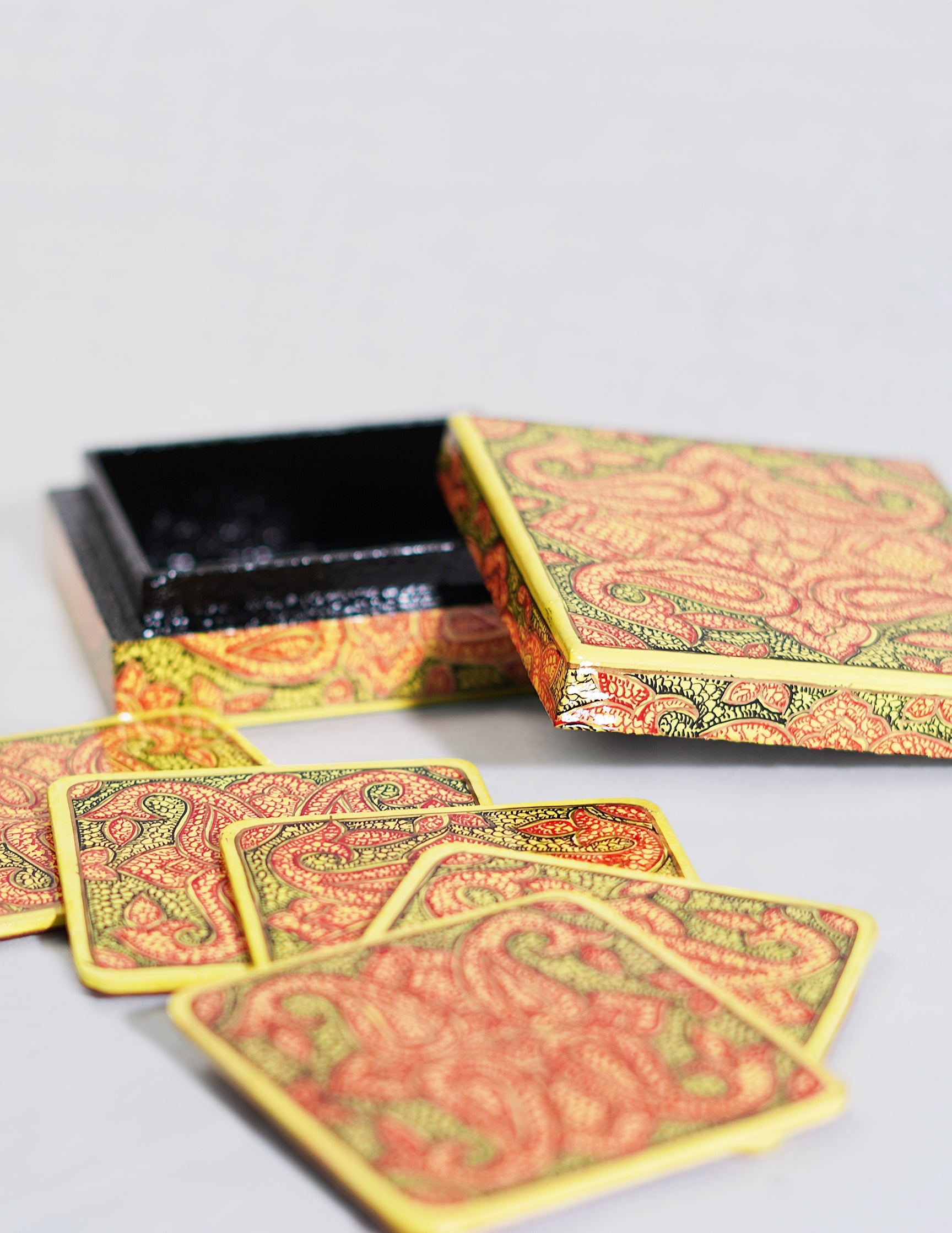 Papier-Mâché Coaster Set — Hand-Painted Design | 11 cm (L) × 11 cm (B) × 3.5 cm (H)