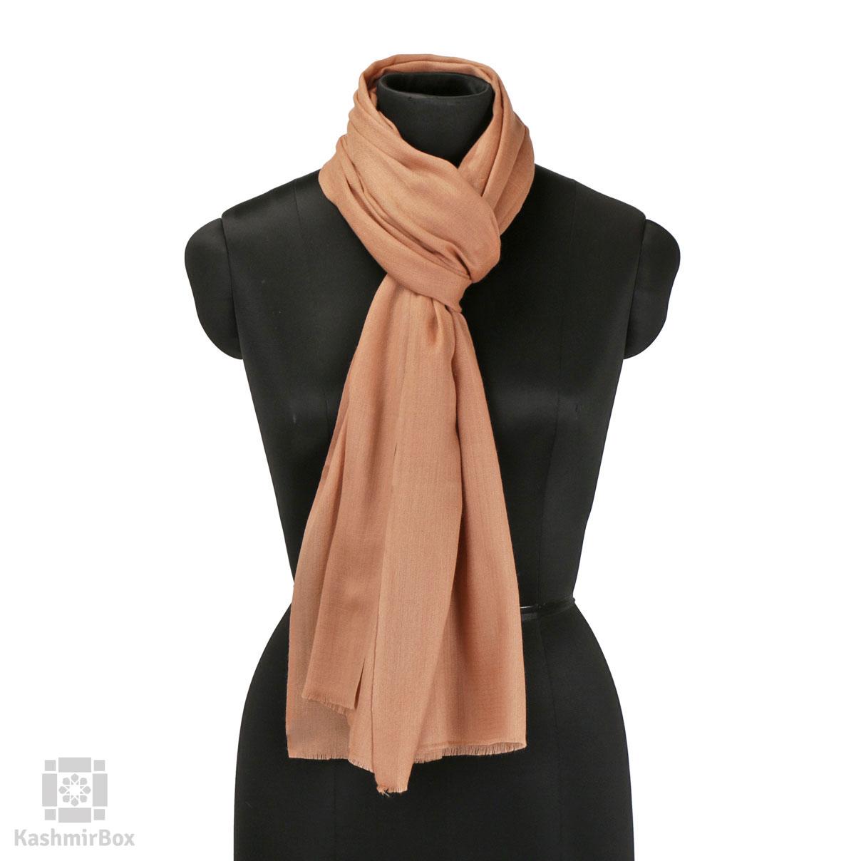 Khudrang Solid Woolen Stole - Kashmir Box