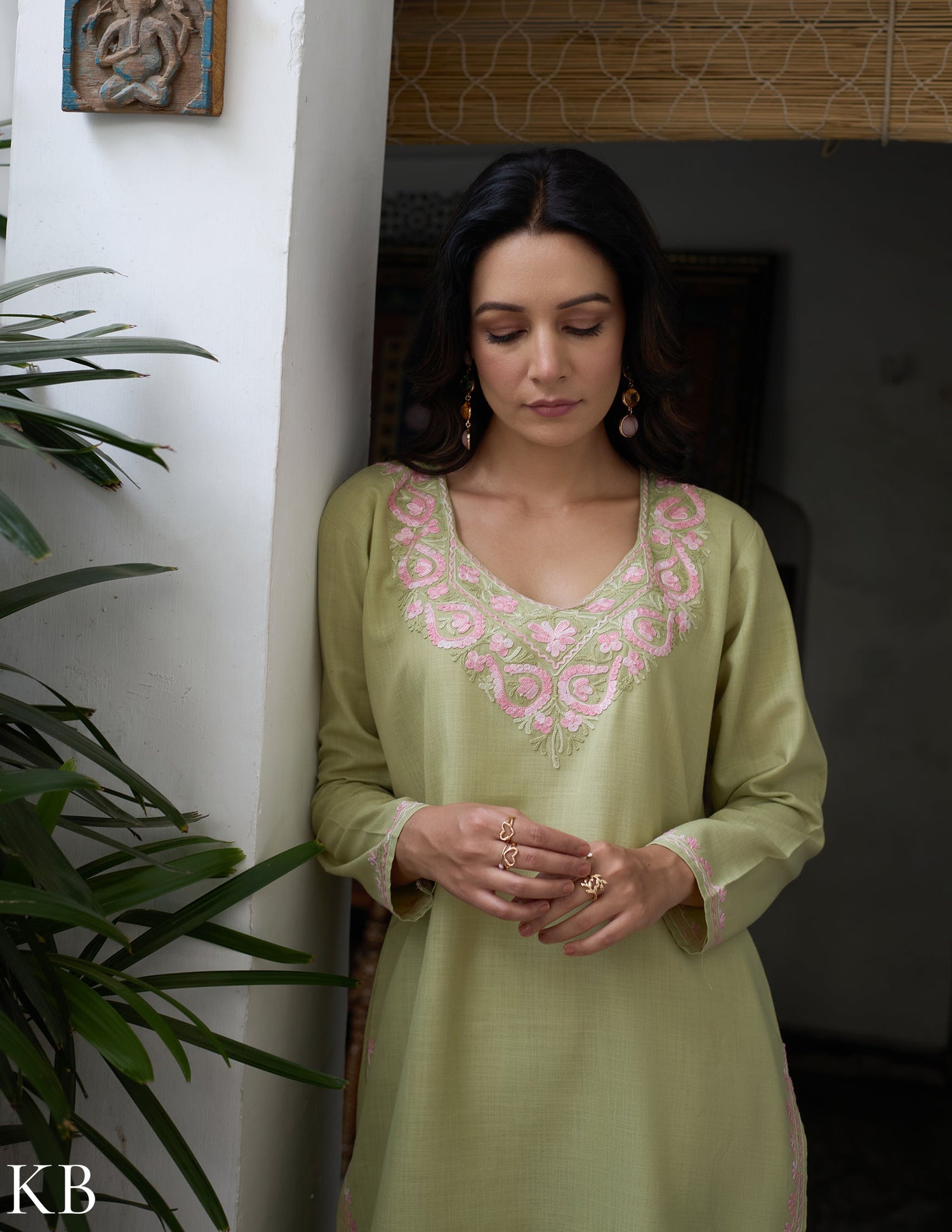 Nigeen Kashmiri Aari Light Green Co-ord Set - Kashmir Box