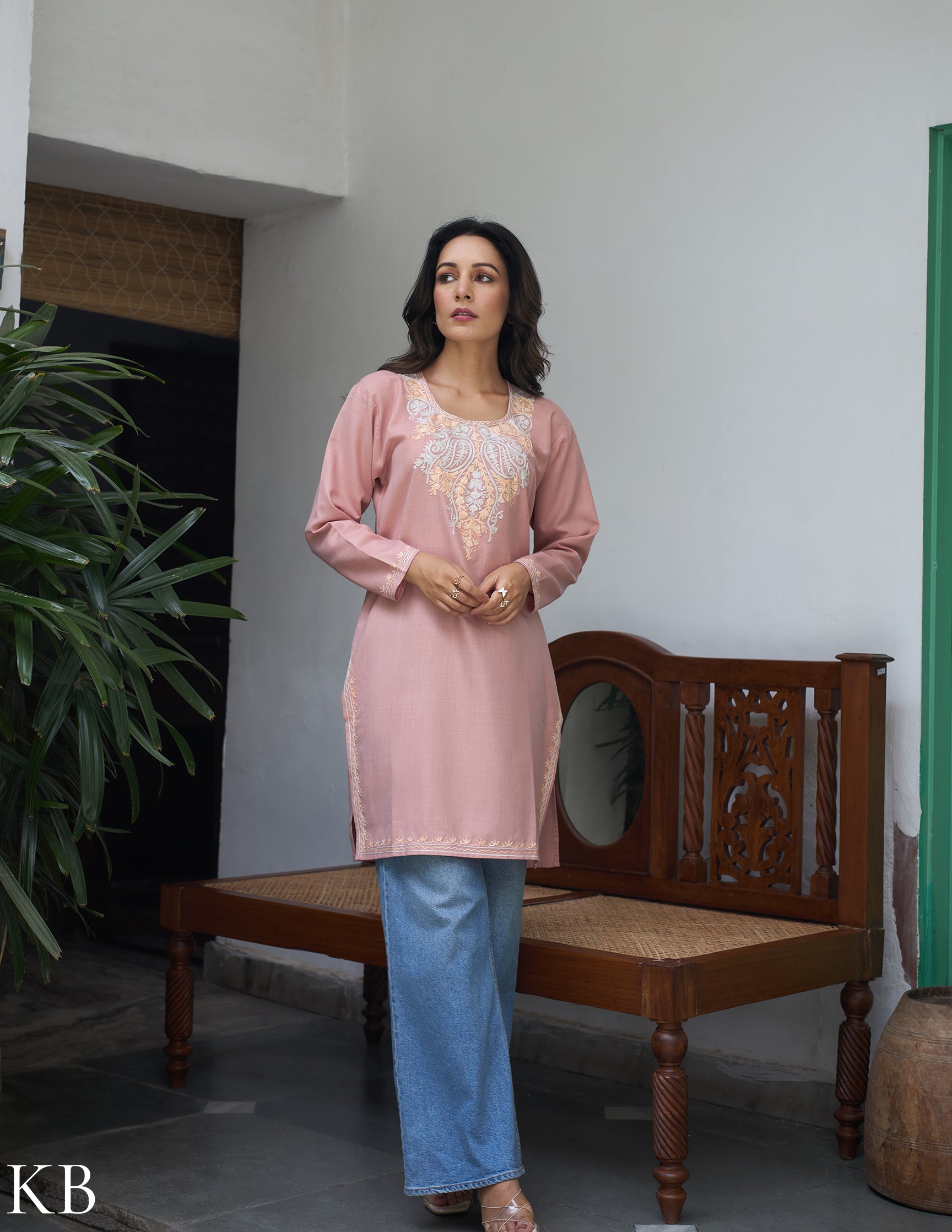 Nigeen Kashmiri Aari Dusky Pink Kurti - Kashmir Box