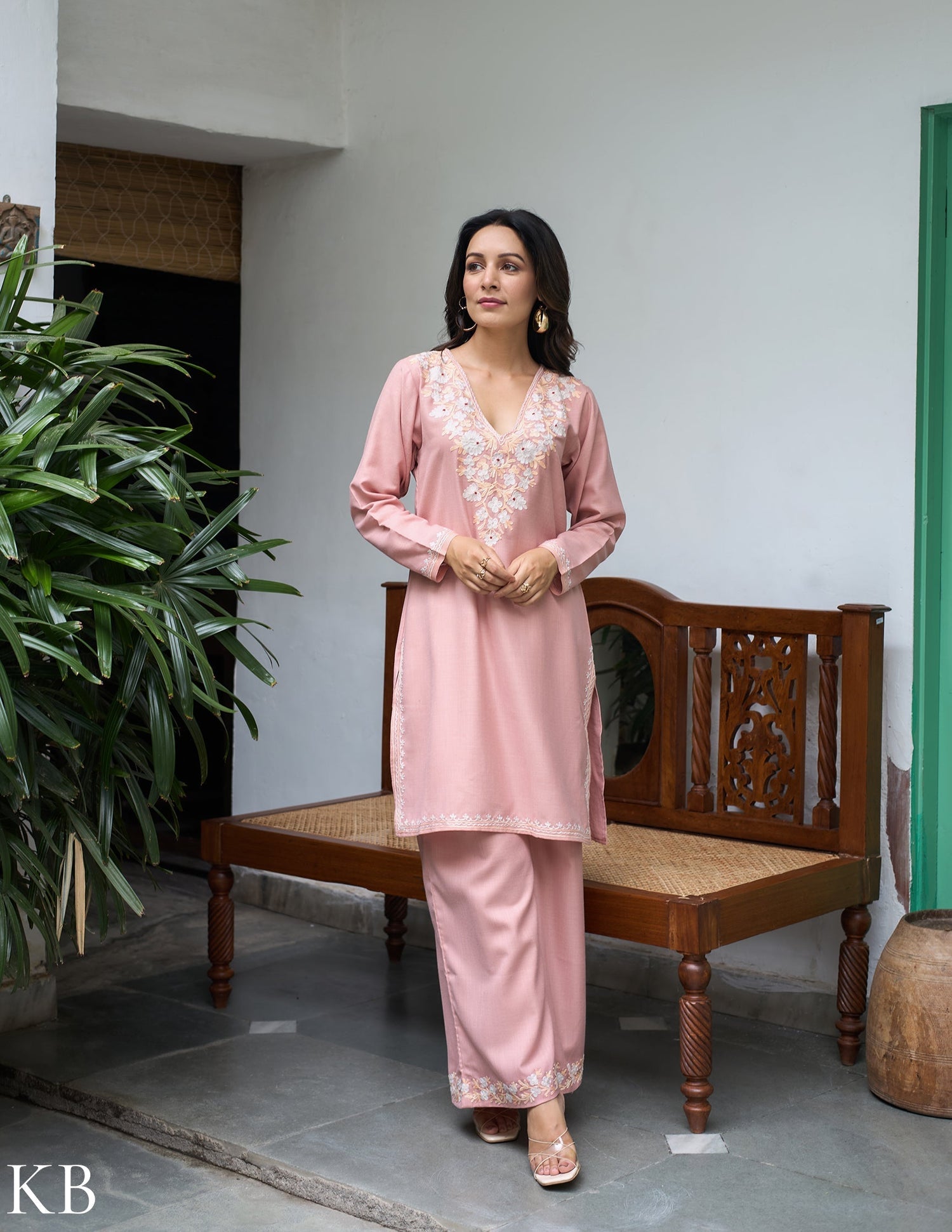 Nigeen Kashmiri Aari Dusky  Pink Co-ord Set - Kashmir Box