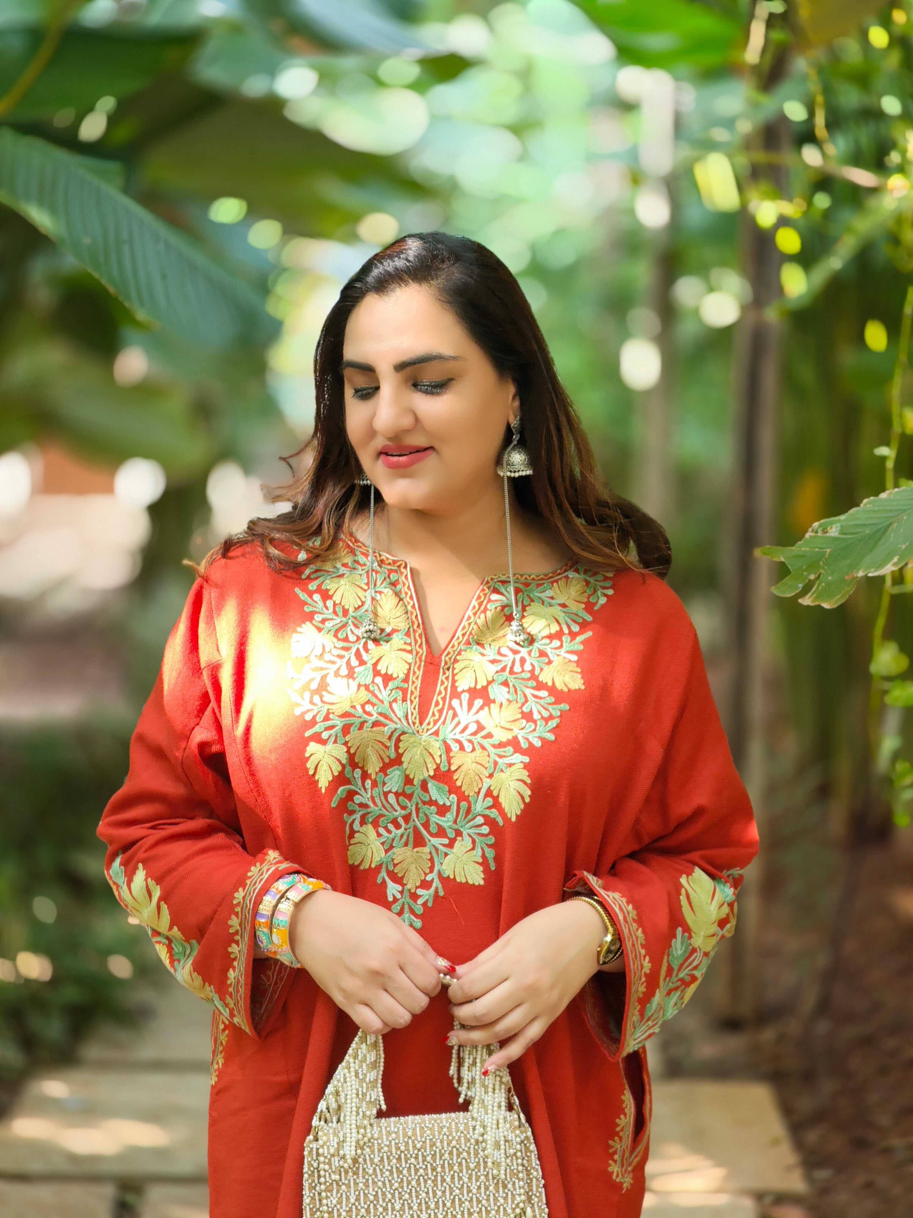 Rang-e-Khizan Autumnal Chinar Aari Phiran - Kashmir Box