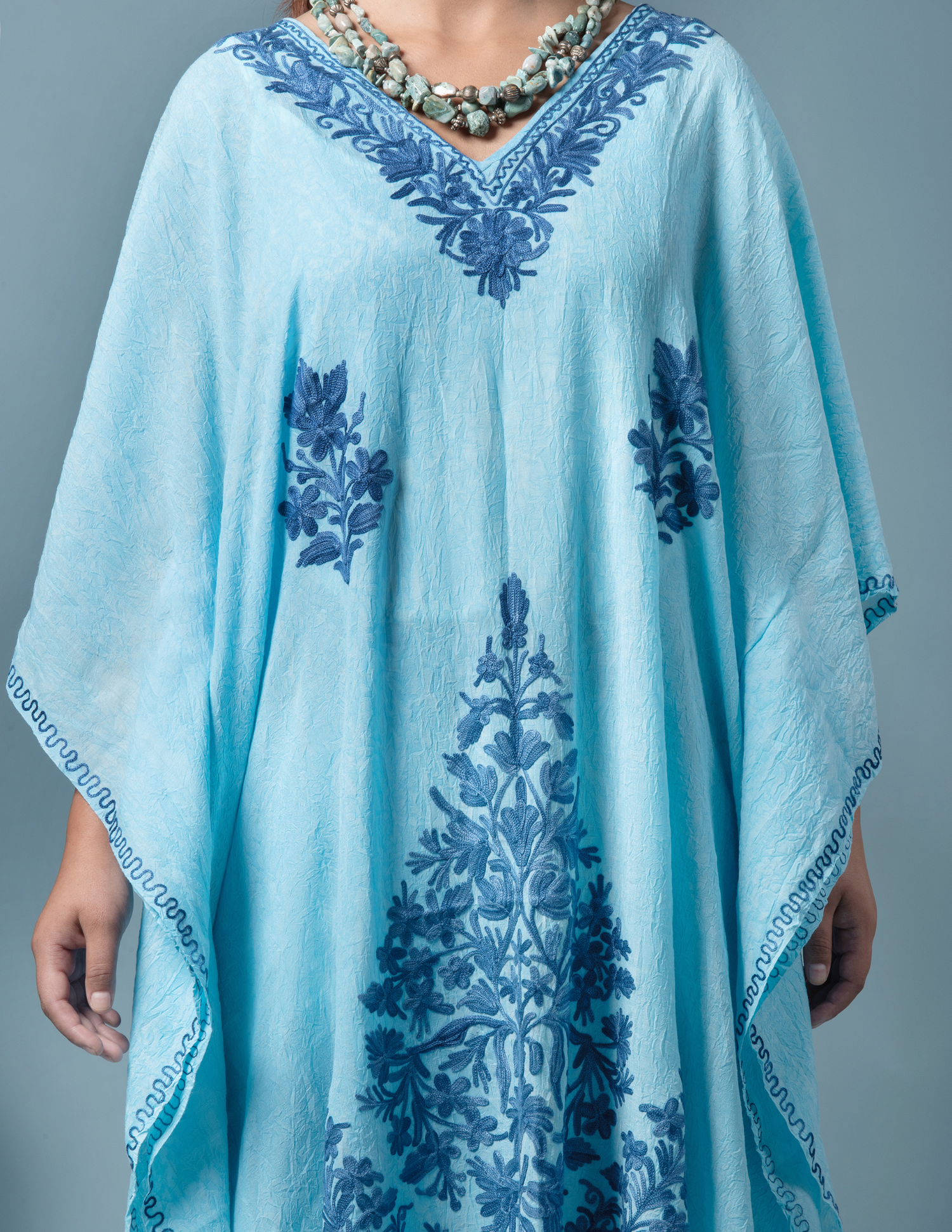 Wast E Chinar Aari Embroidered Cotton Kaftan - Kashmir Box