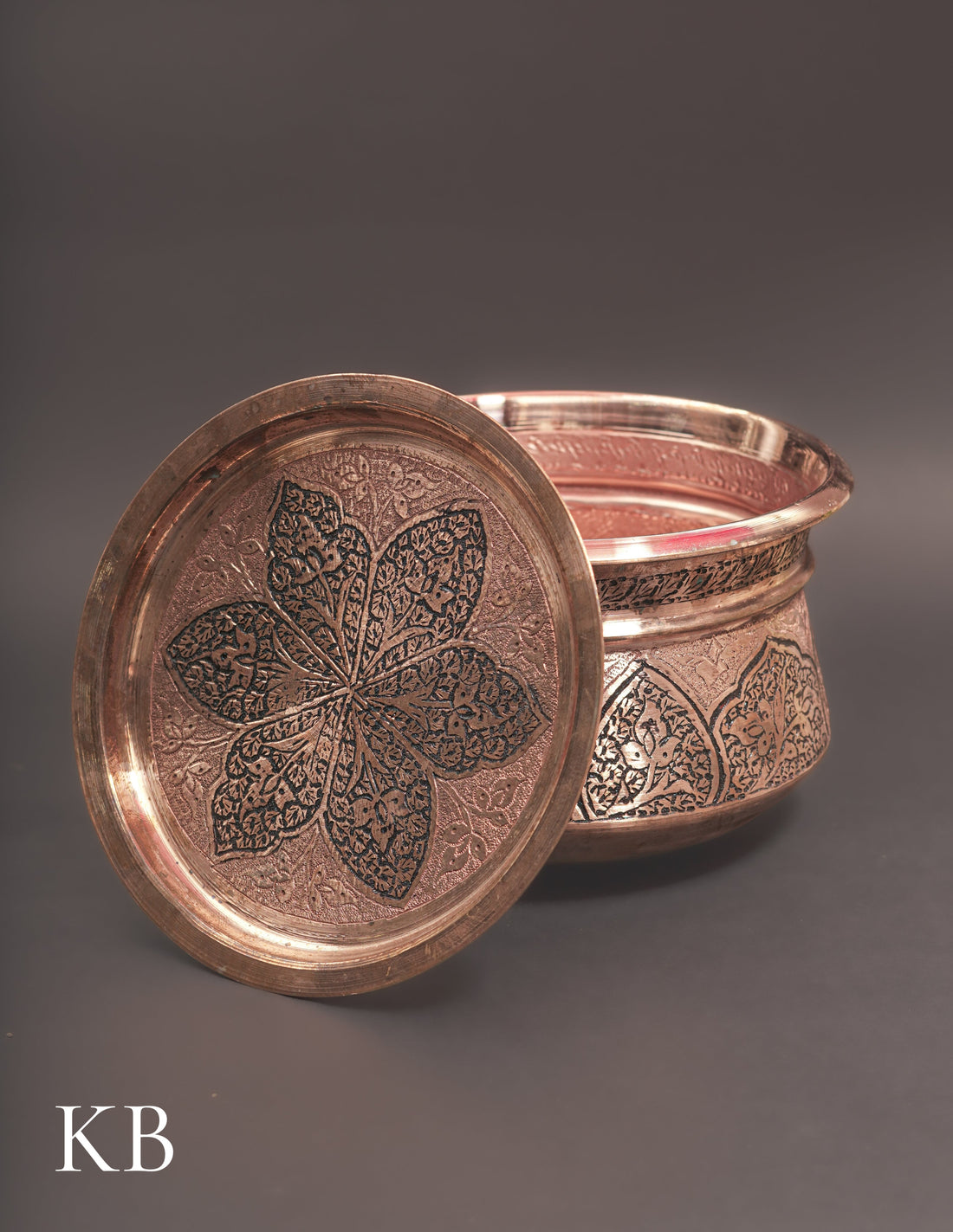 Kashmiri Copperware Curry Bowl with Lid – Artisan-Made | Handcrafted Heritage