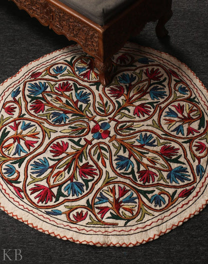 Rangeen Kaari Handmade Aari Embroidered Namda - KashmirBox.com