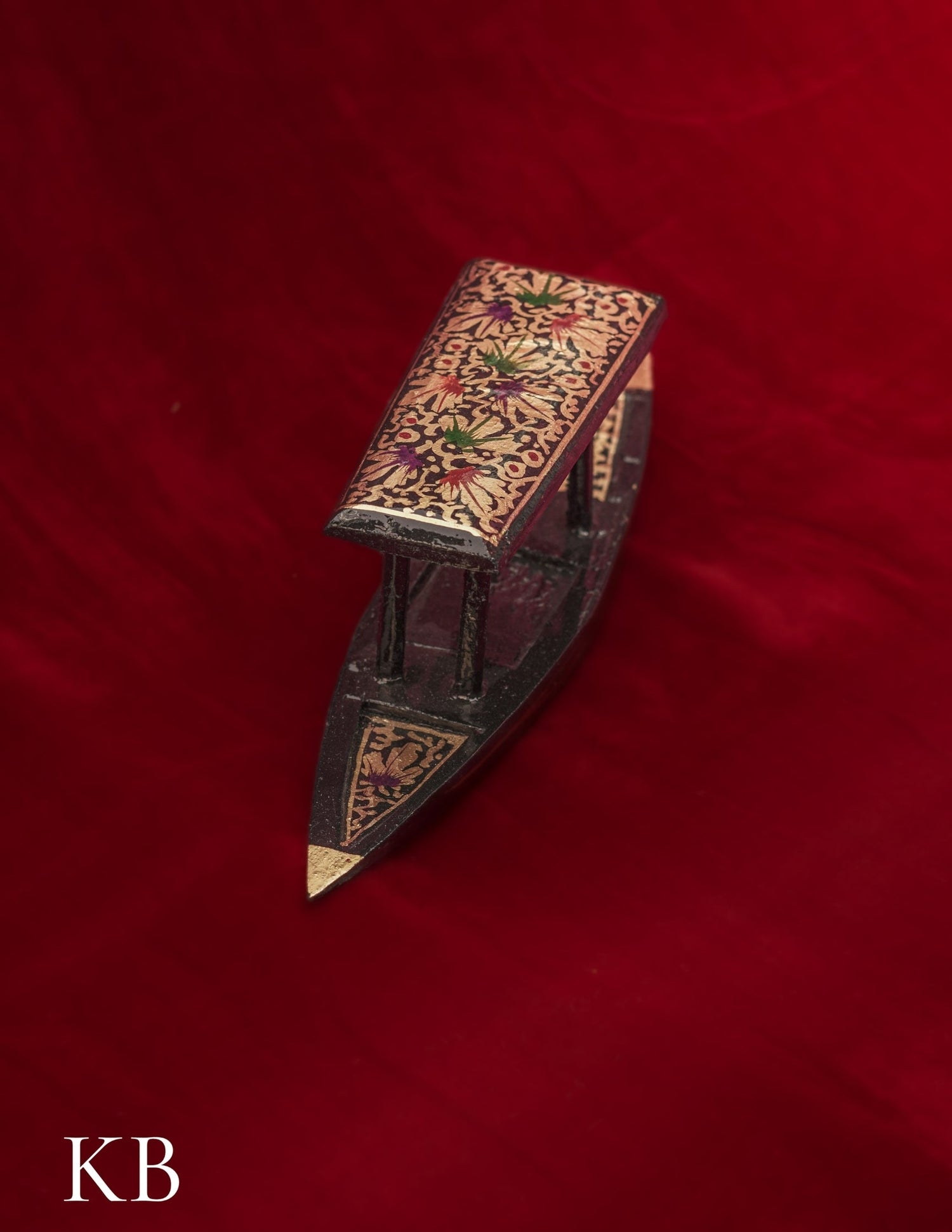 Kashmiri Papier Mâché Shikara – Hand-Painted (8.5 Inch) | Artisan-Made | Handcrafted Heritage