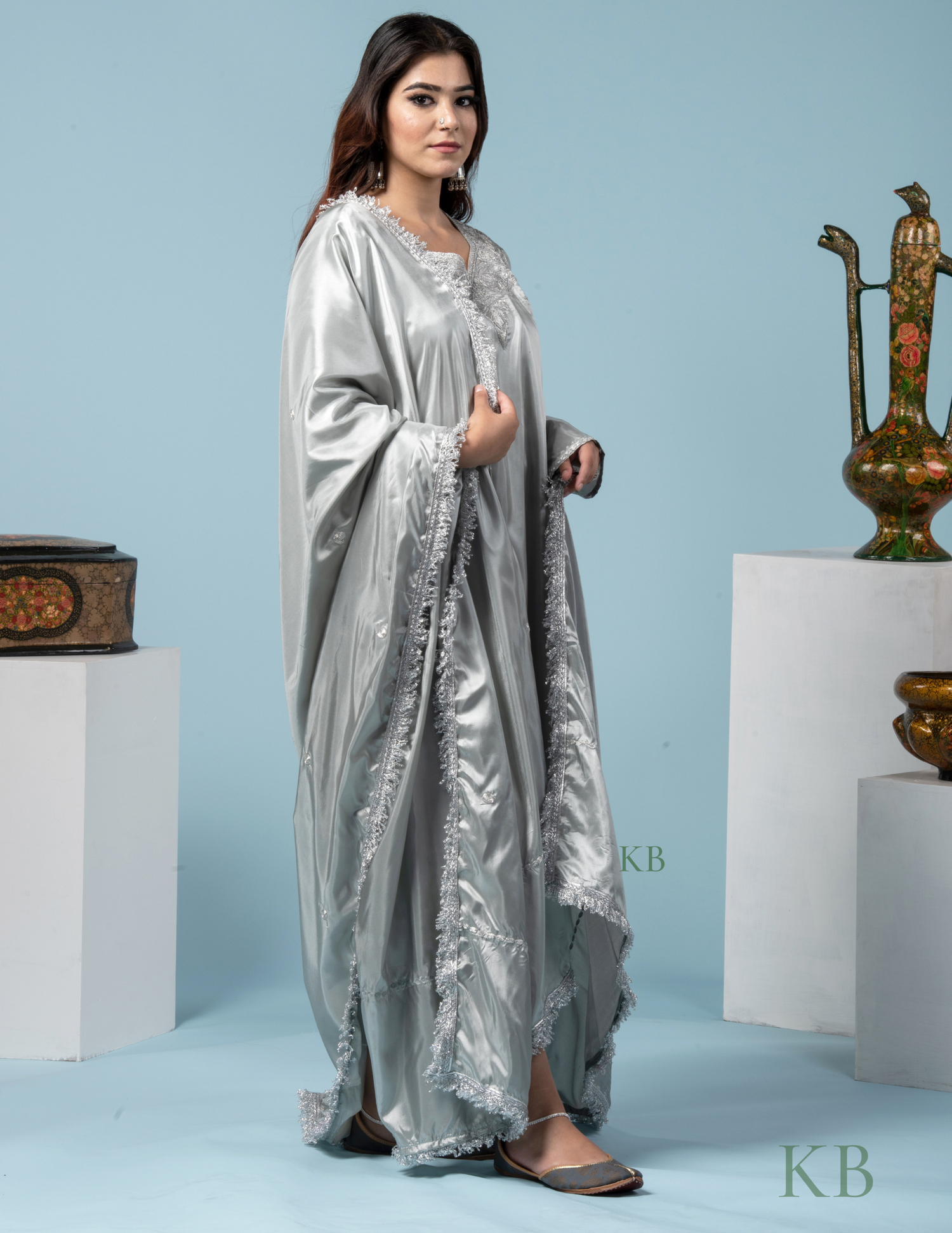 Talab Tilla Embroidered Grey Suit with 2.5 Meters Dupatta - Kashmir Box