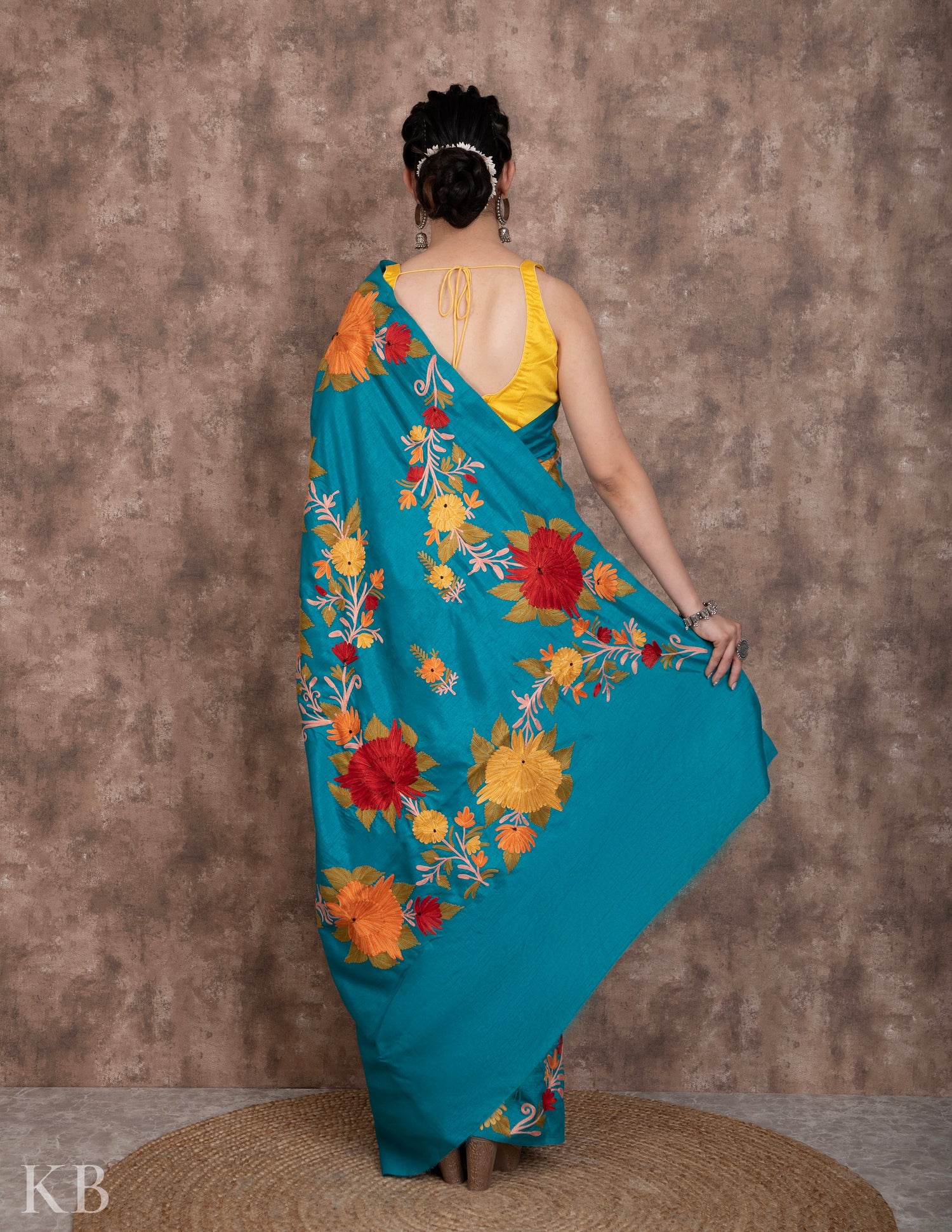 Aftab Gardaan Aari Embroidered Silk Saree - Kashmir Box