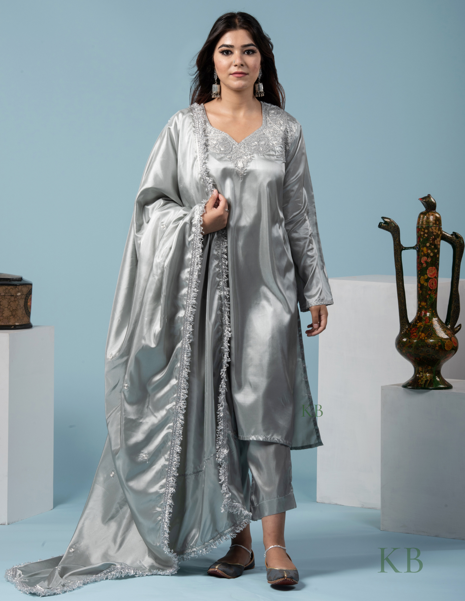 Talab Tilla Embroidered Grey Suit with 2.5 Meters Dupatta - Kashmir Box