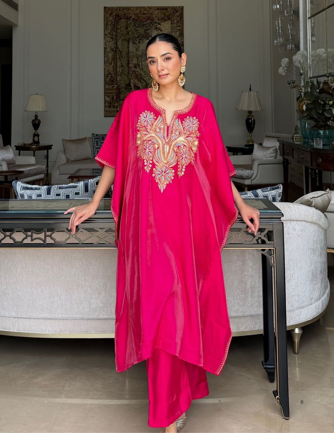 Kashmiri Tilla & Thread Embroidered Silk Kaftan Set – Magenta Pink
