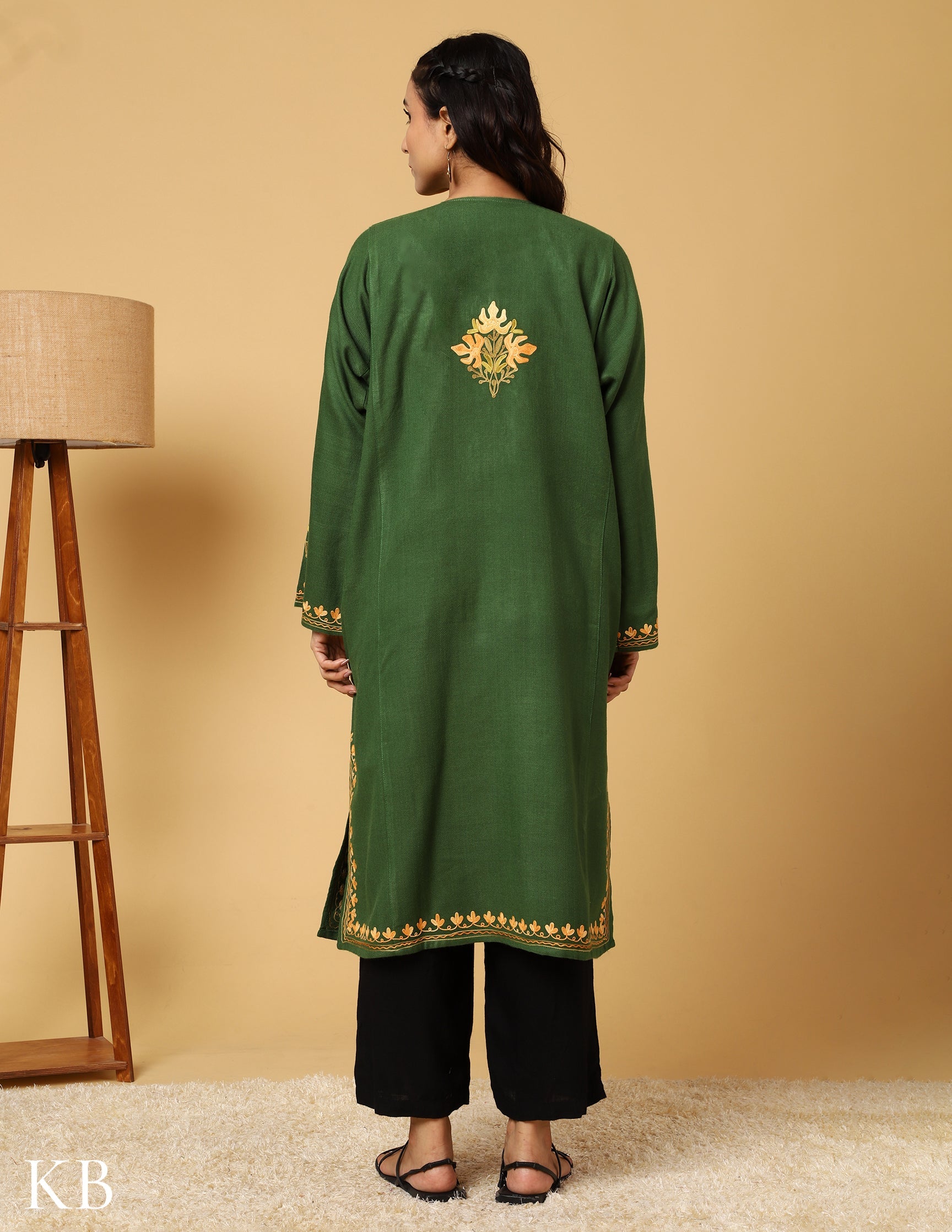 Green Aari Embroidered Fine Cashmilon Phiran - Kashmir Box