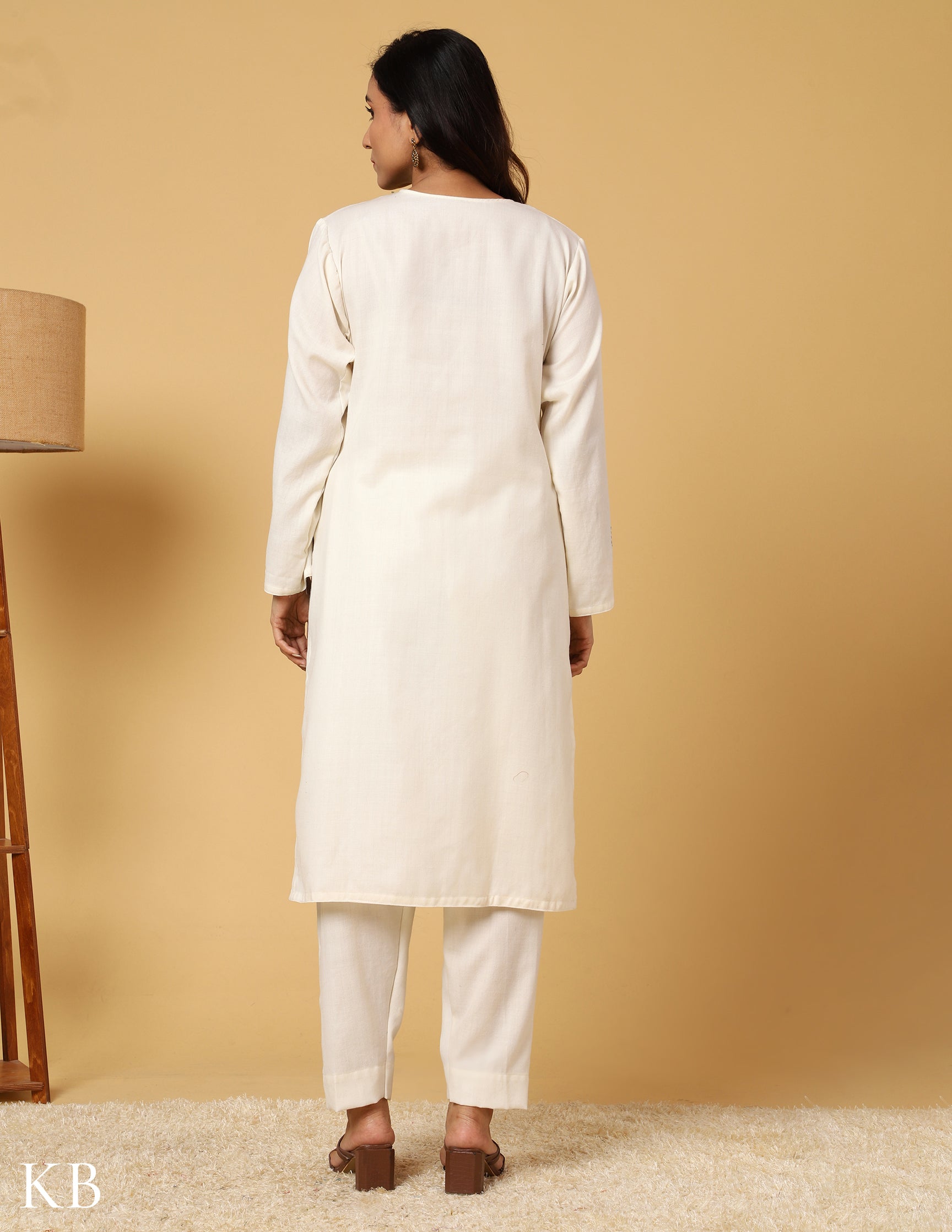 White Aari Embroidered Woolen Suit with Stole - Kashmir Box