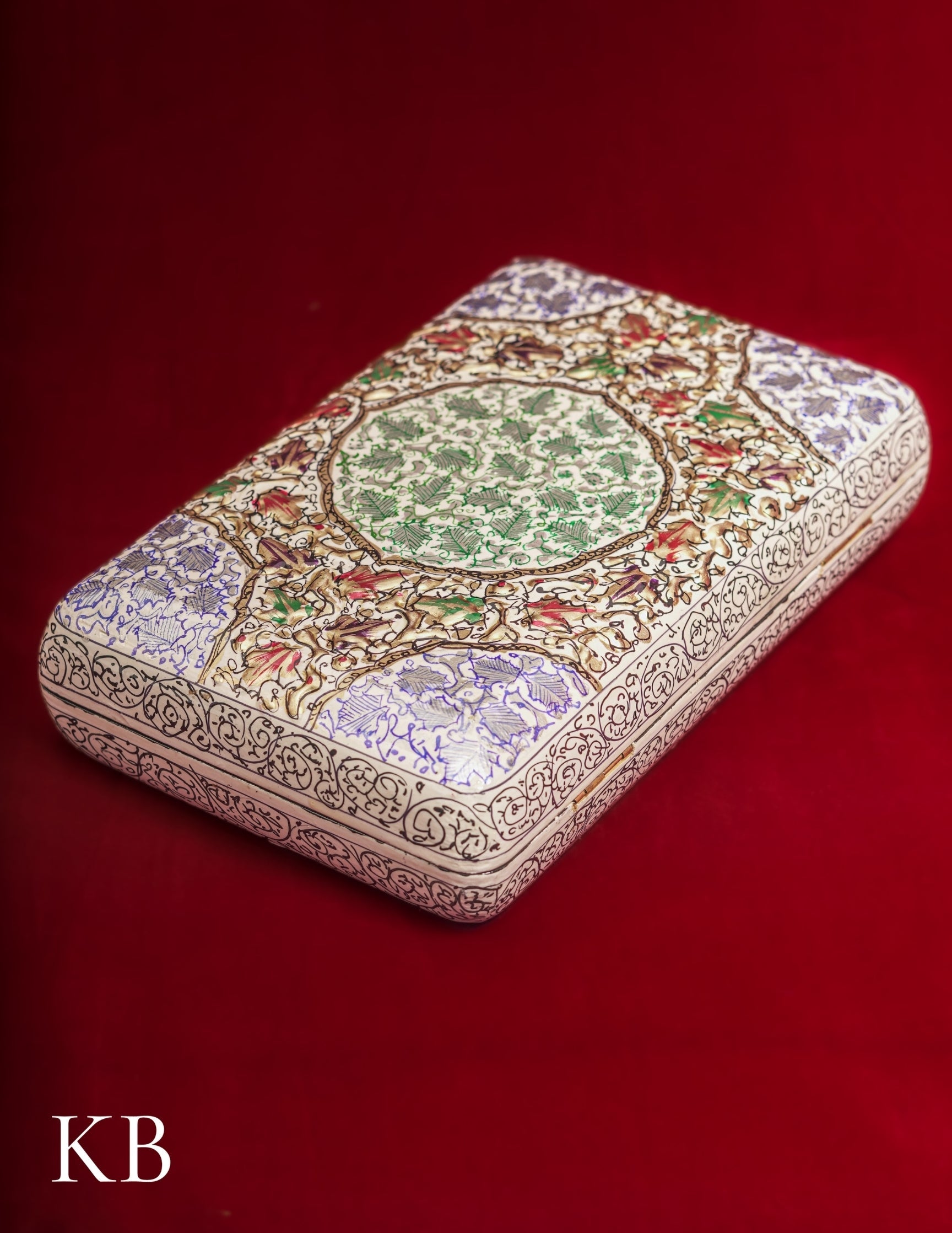 Kashmiri Papier Mâché Clutch – Large White Hand-Painted | Artisan-Made | Handcrafted Heritage