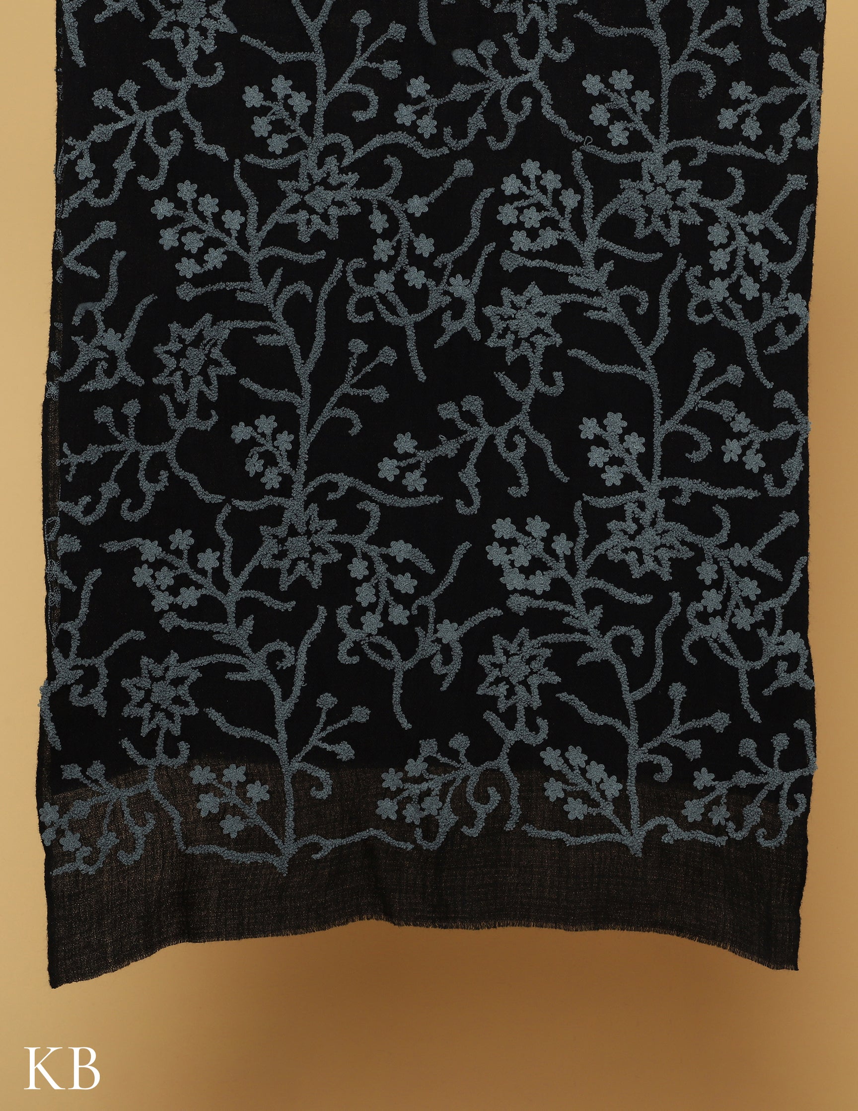 Jet Black Towel Stole - Kashmir Box