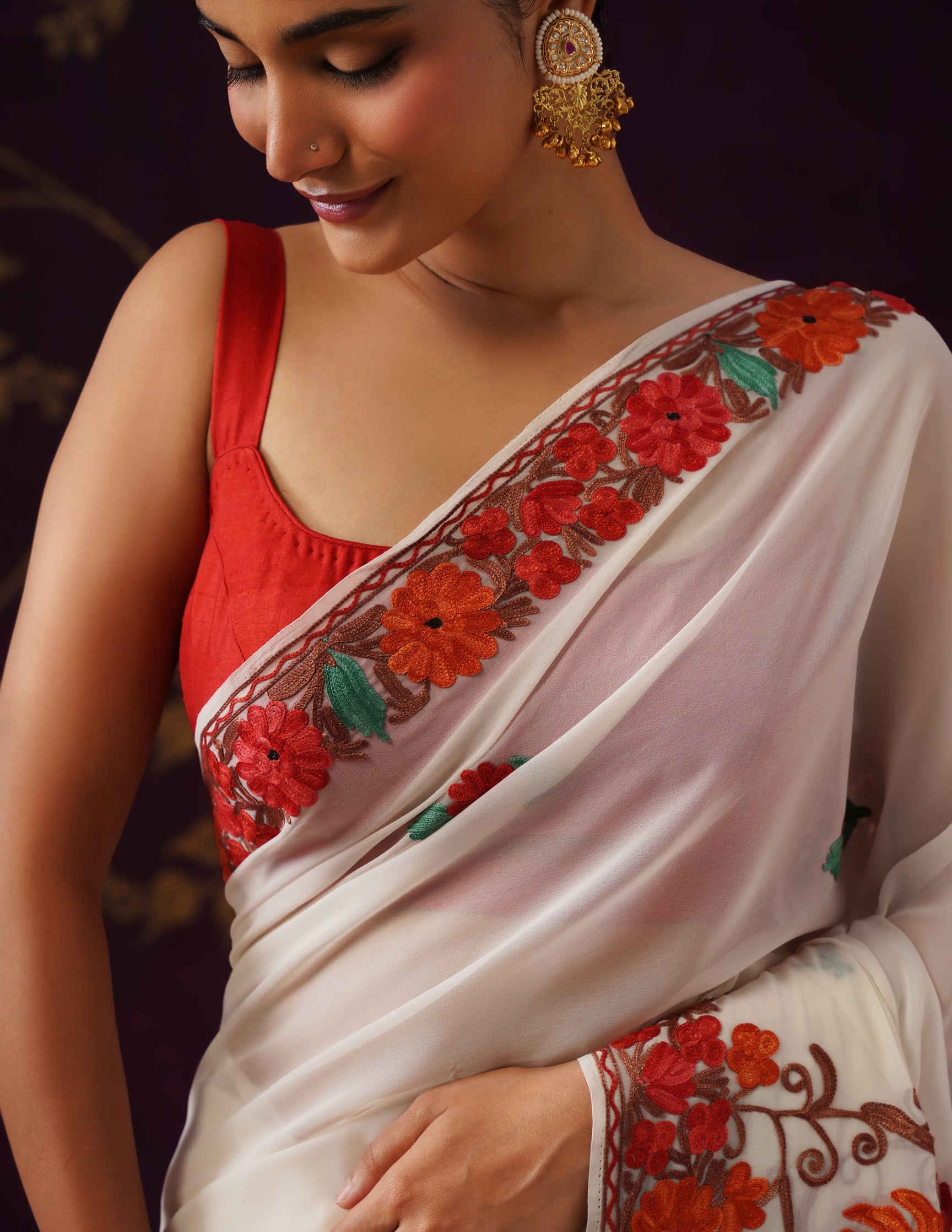 Kashmiri Aari Embroidered Georgette Saree – Off-White