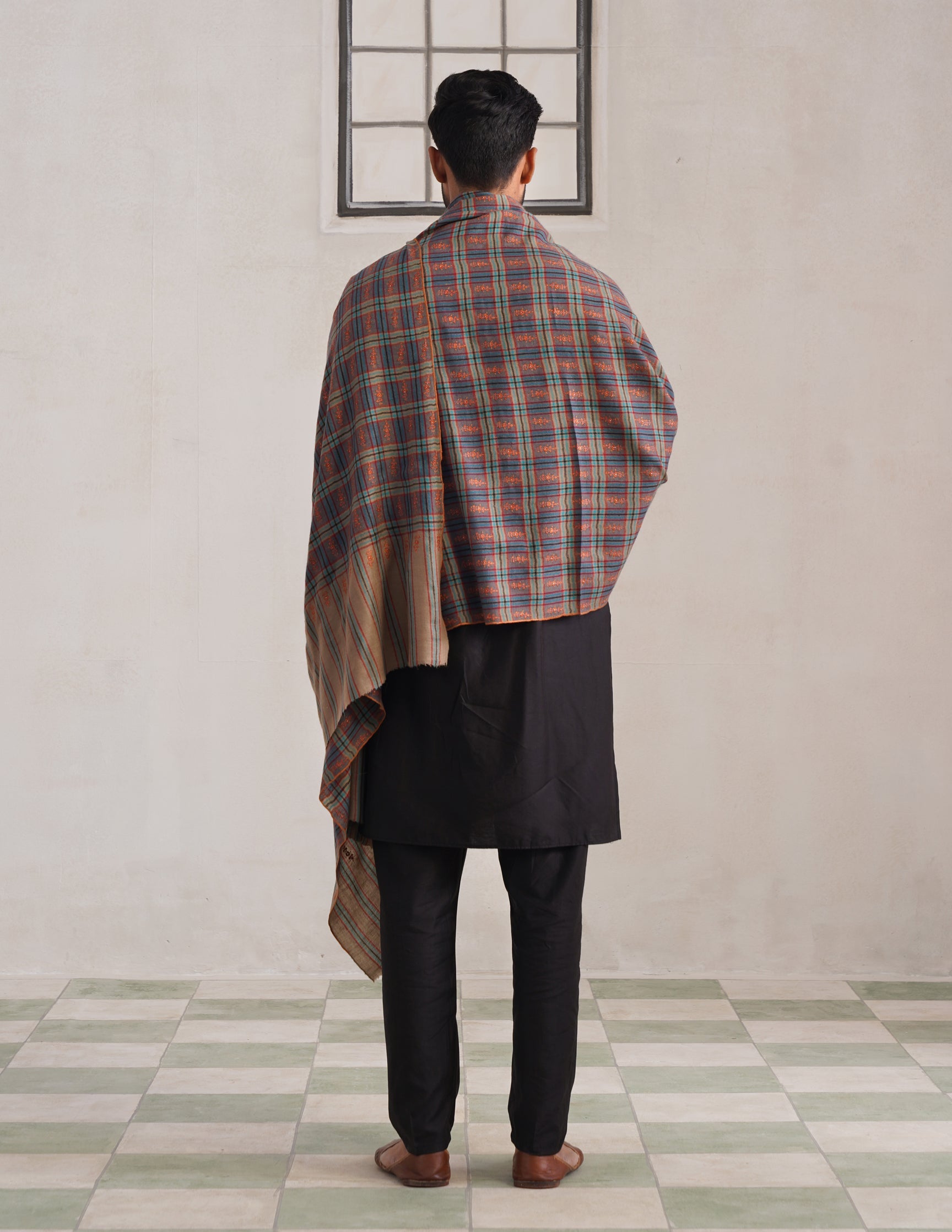 Bootidar Modern Design Multicolour Shawl – Orange &amp; Rust Sozni