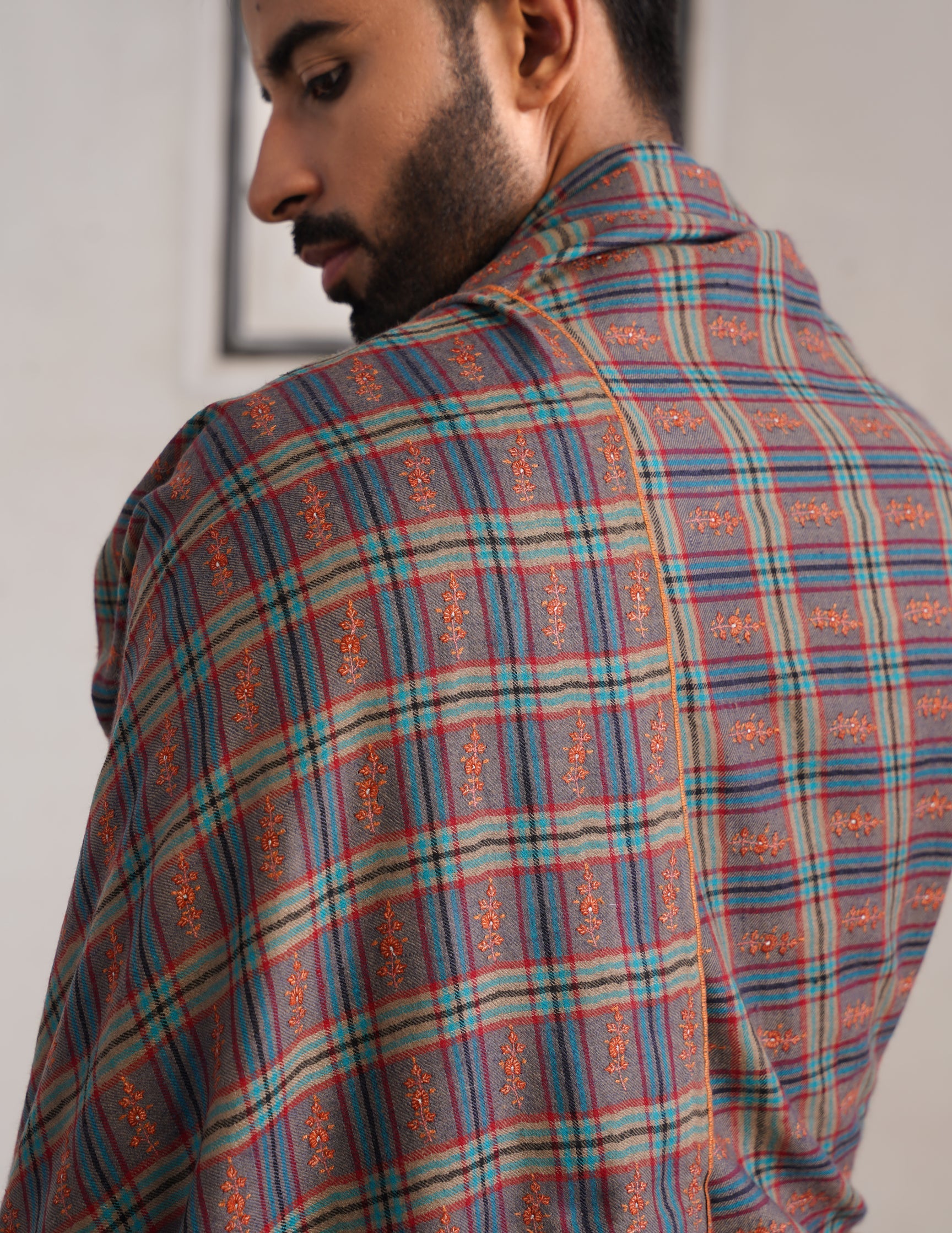 Bootidar Modern Design Multicolour Shawl – Orange &amp; Rust Sozni