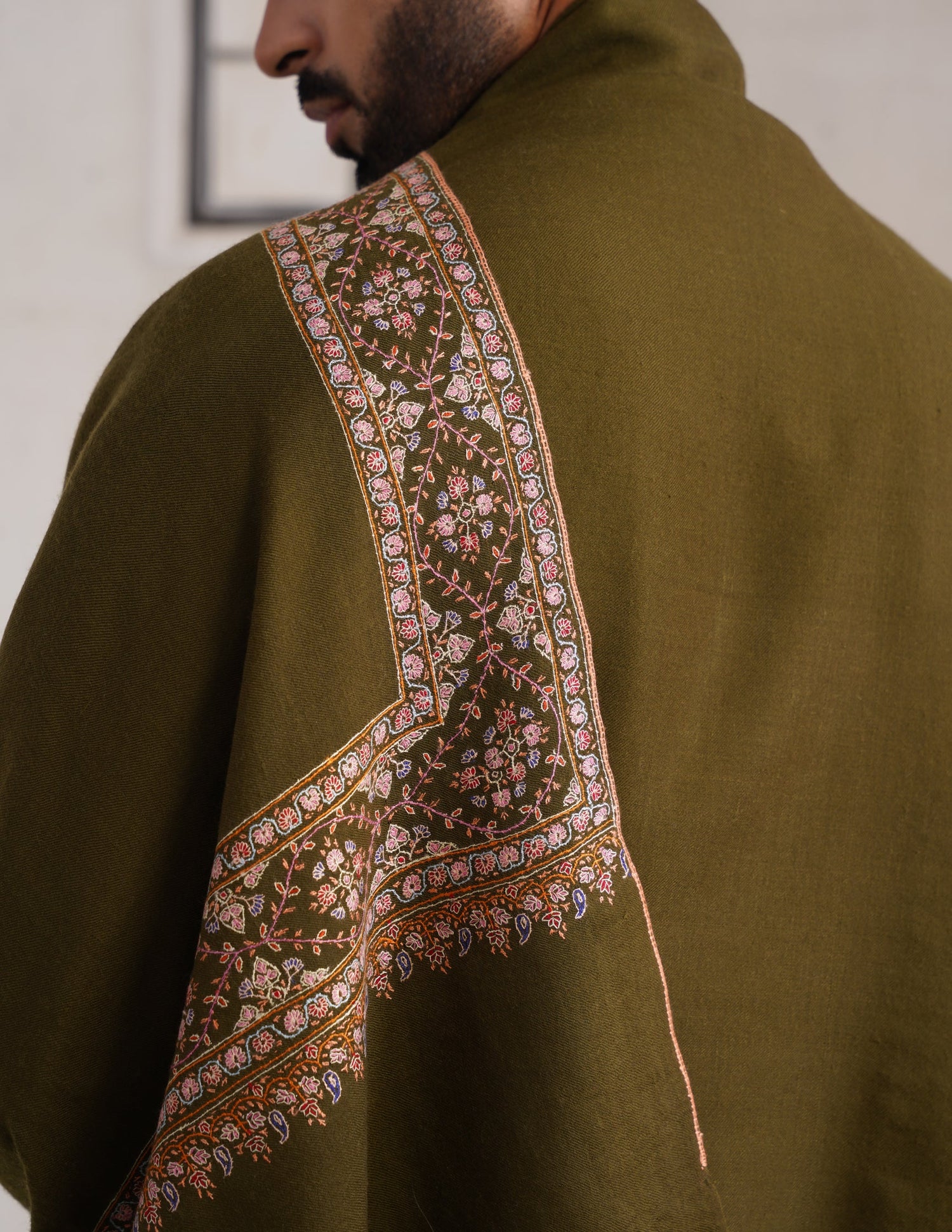Dordaar Pashmina Shawl – Olive Green (Multicolour Sozni)