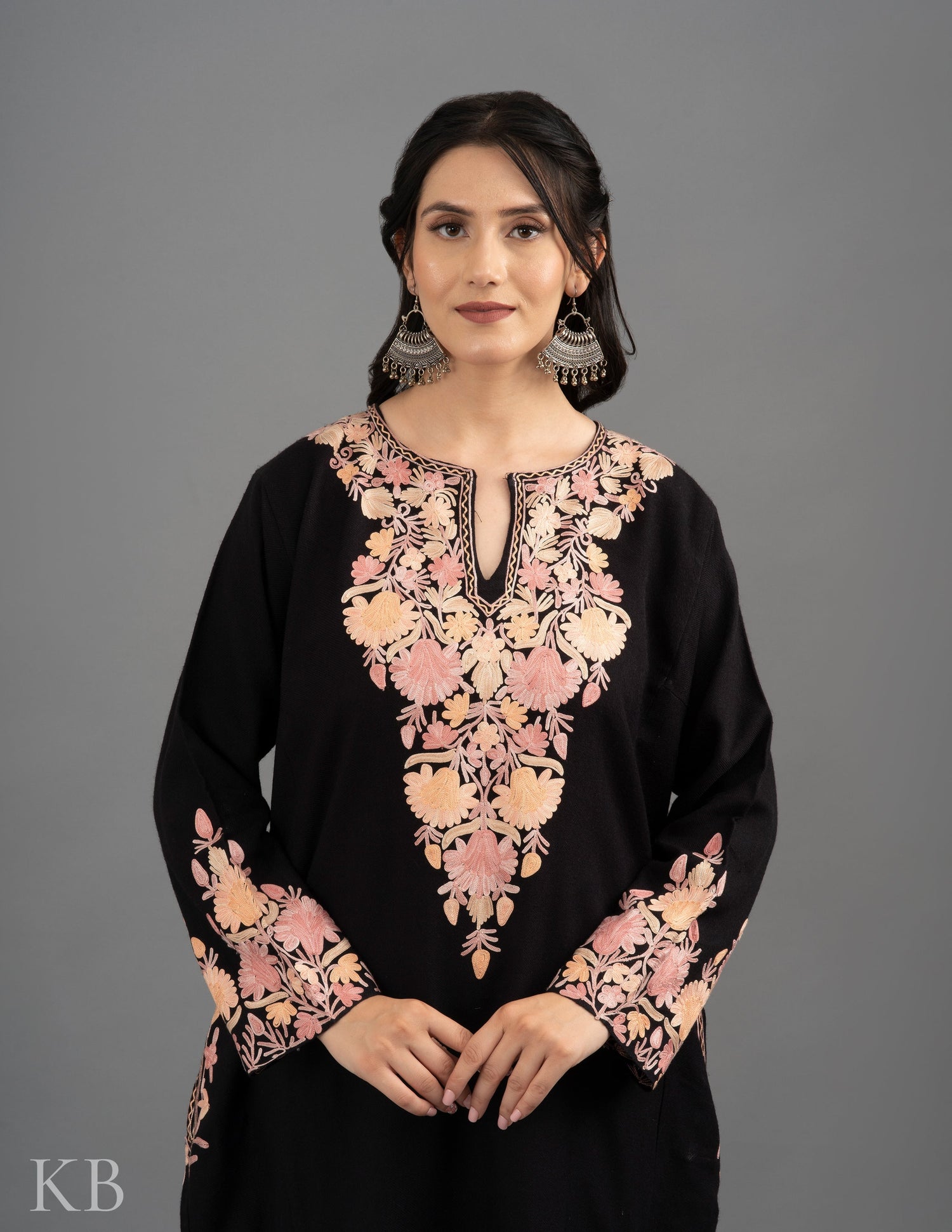 Pastel Neck Aari Embroidered Black Cashmilon Phiran - Kashmir Box