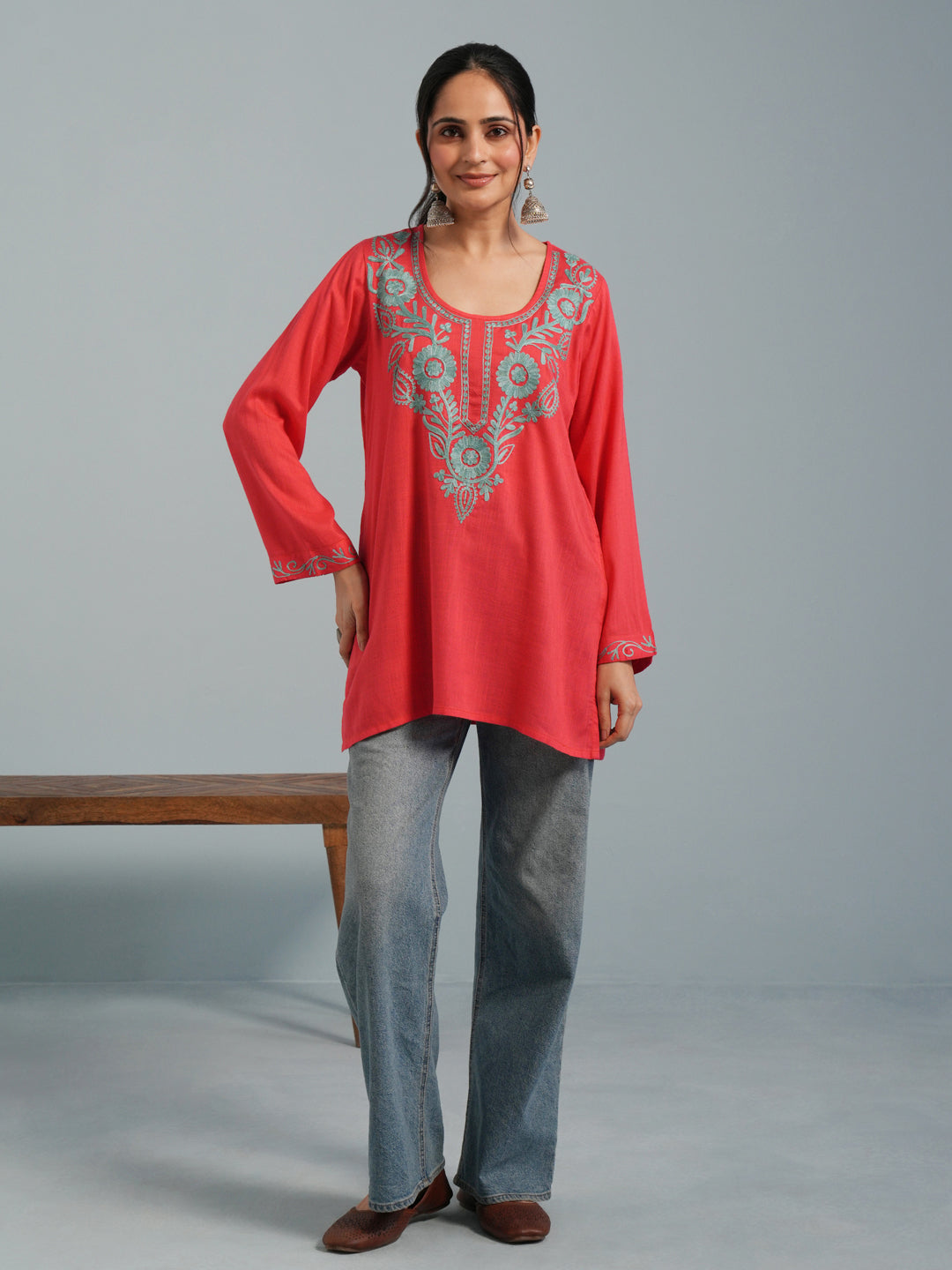 Pink Kashmiri Aari Embroidered Rayon Kurta