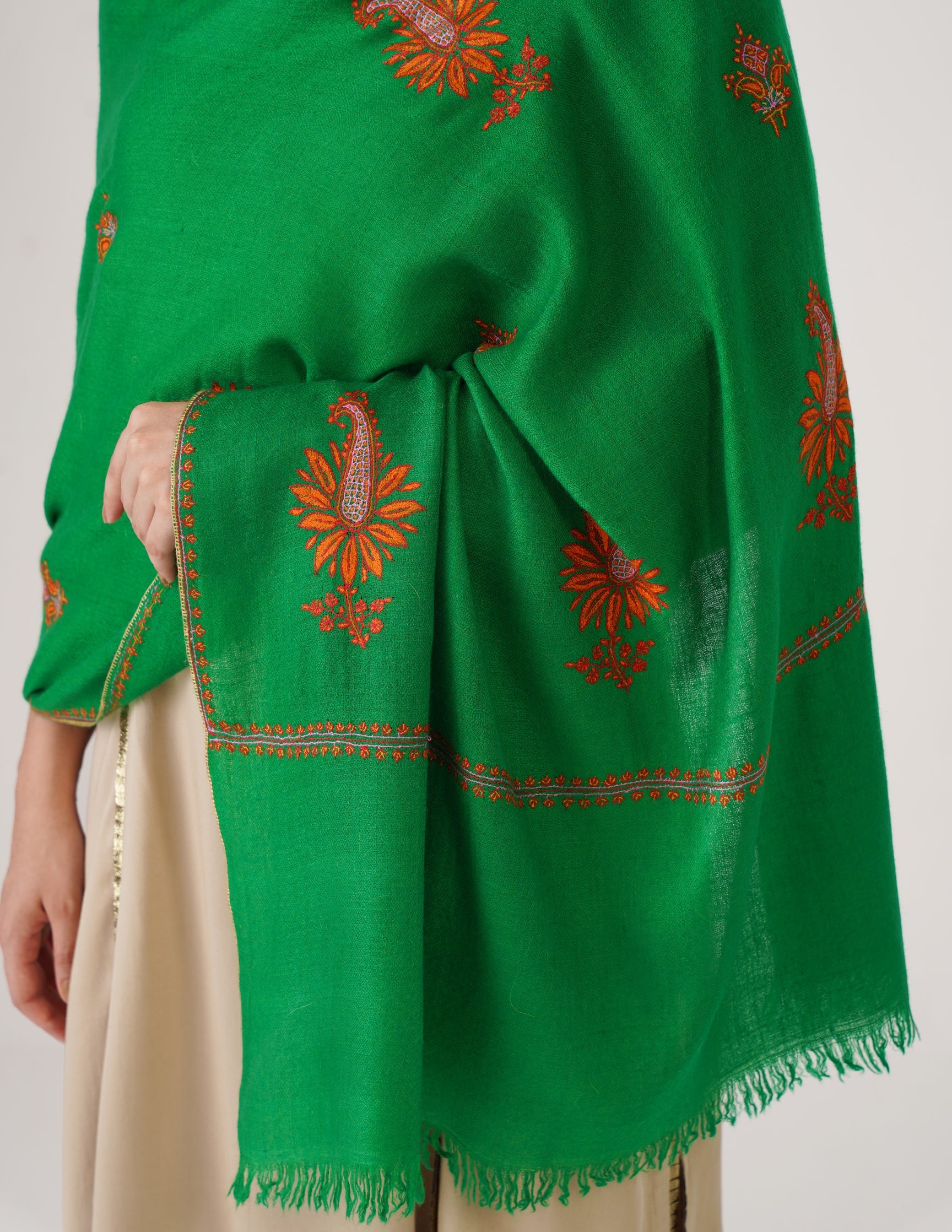 Kashmiri Handwoven Pashmina Sozni Stole Bootidar – Bright Green | Handwoven Heritage - Kashmir Box