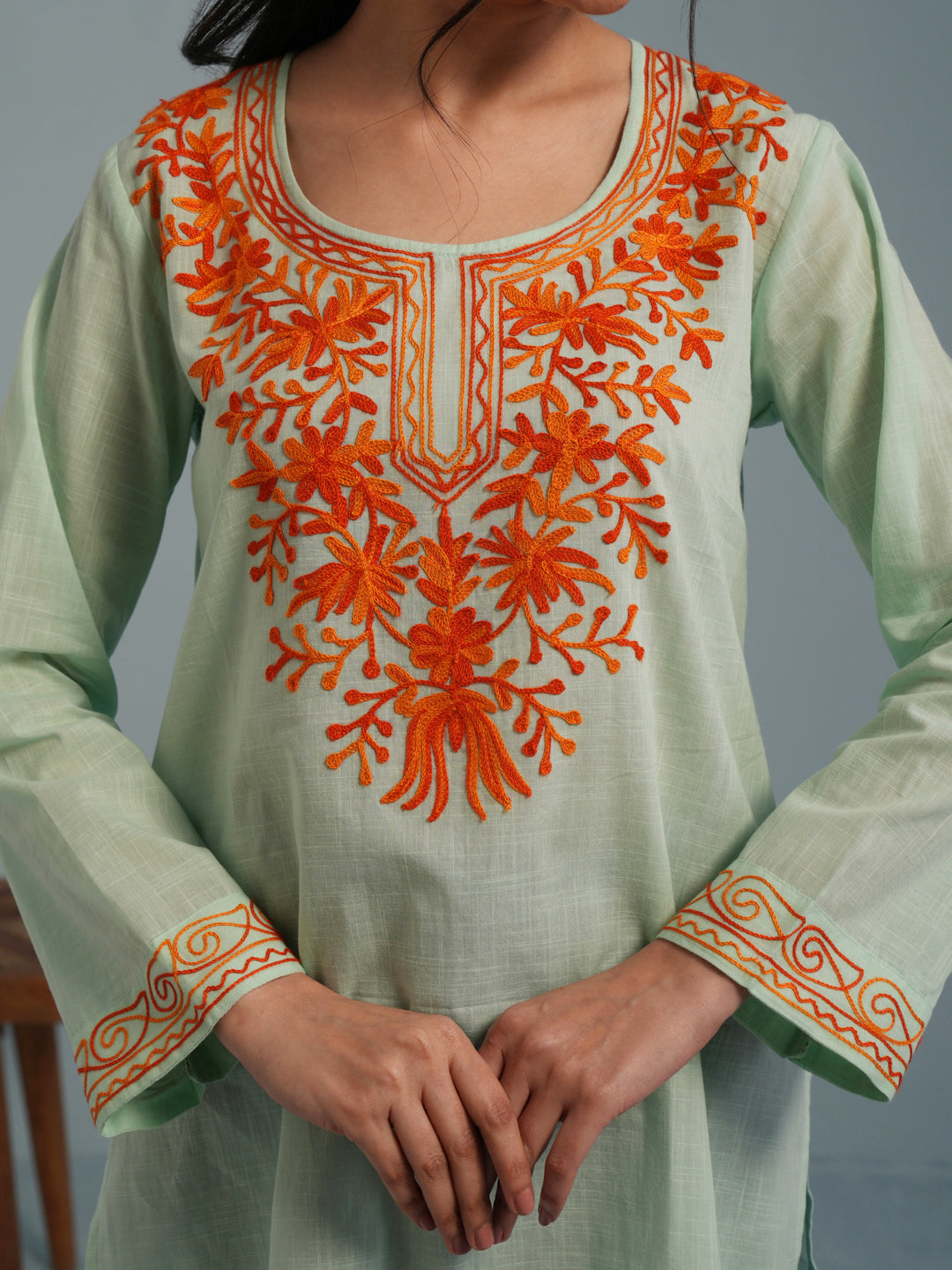 Light Green Kashmiri Aari Embroidered Rayon Kurta