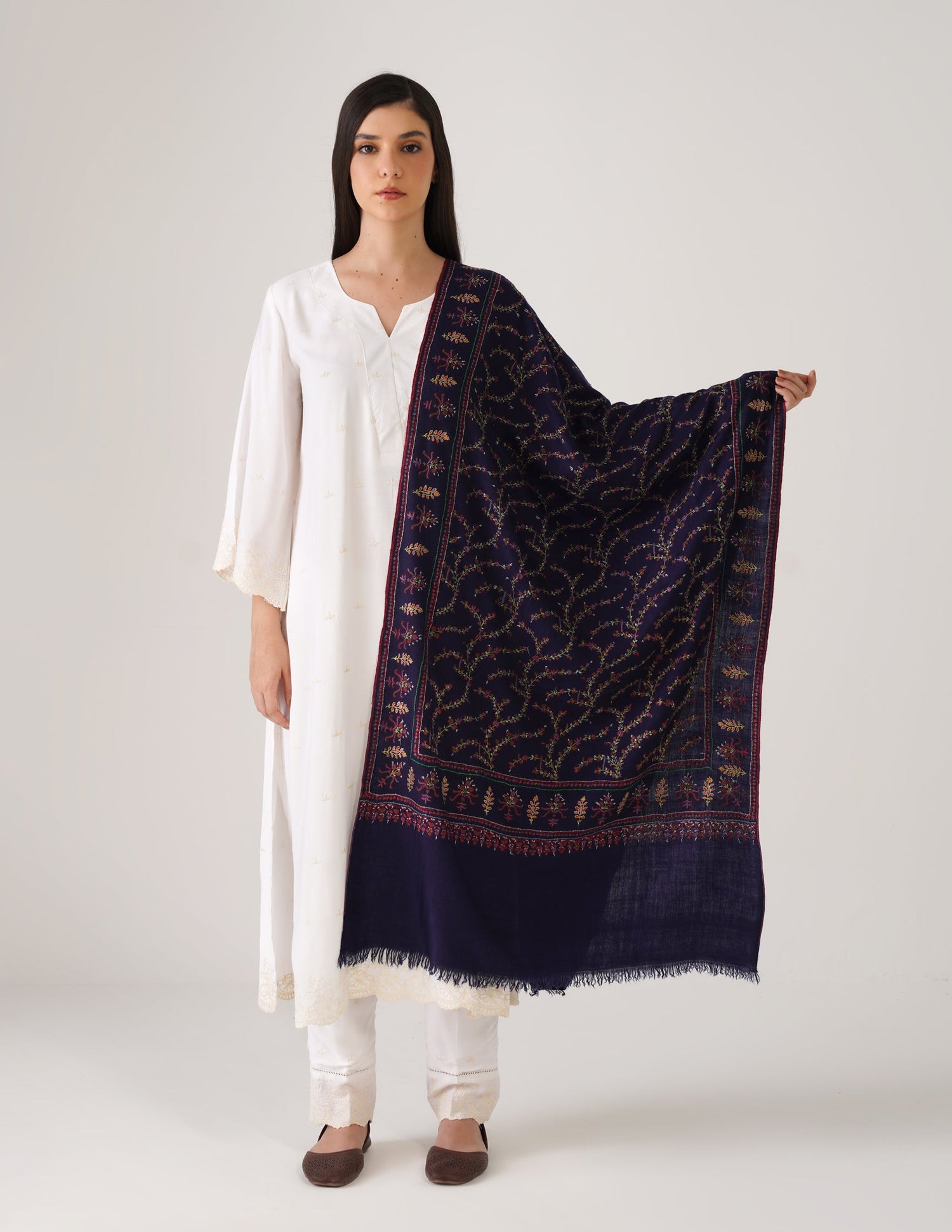 Kashmiri Handwoven Pashmina Sozni Stole Jaalidar Modern – Navy Blue | Handwoven Heritage