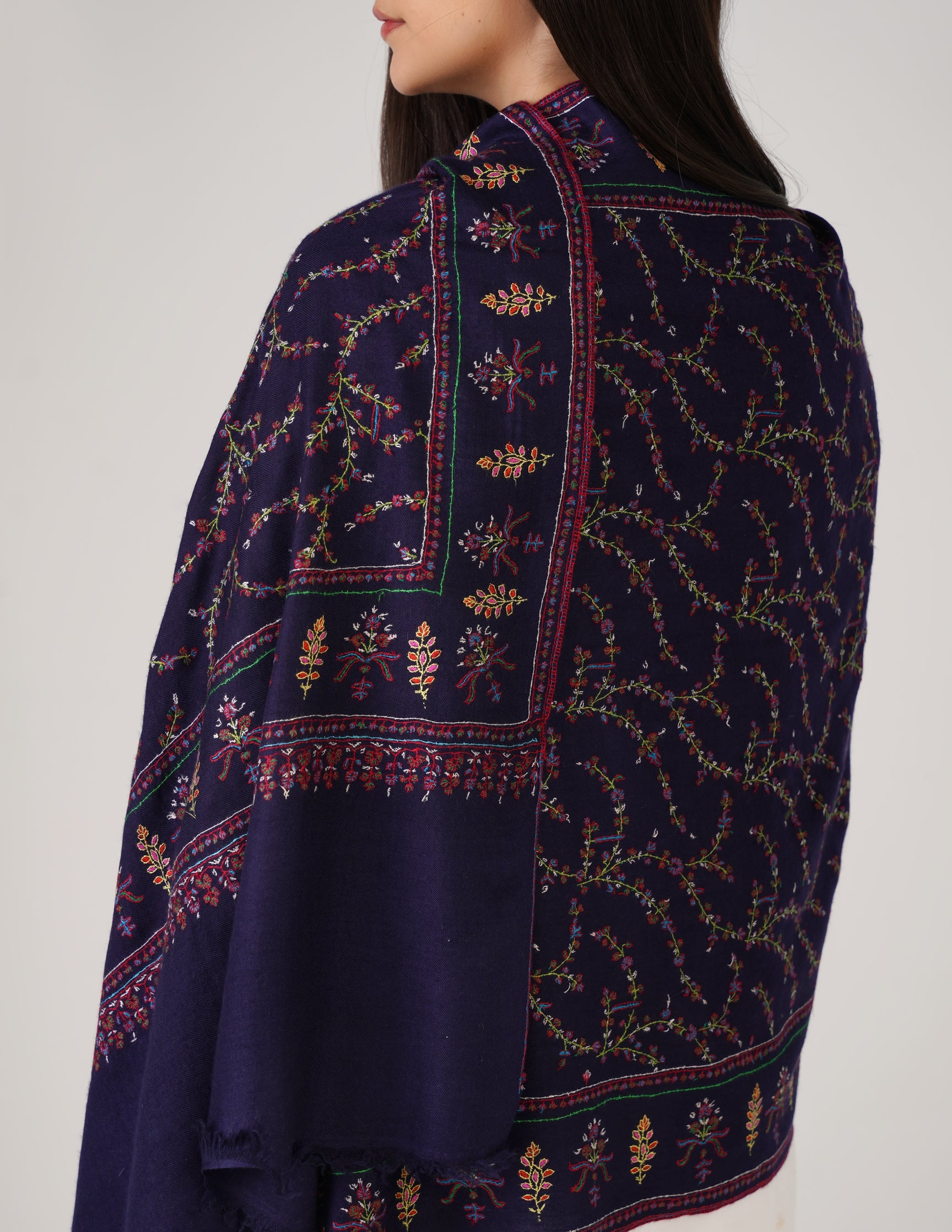 Kashmiri Handwoven Pashmina Sozni Stole Jaalidar Modern – Navy Blue | Handwoven Heritage