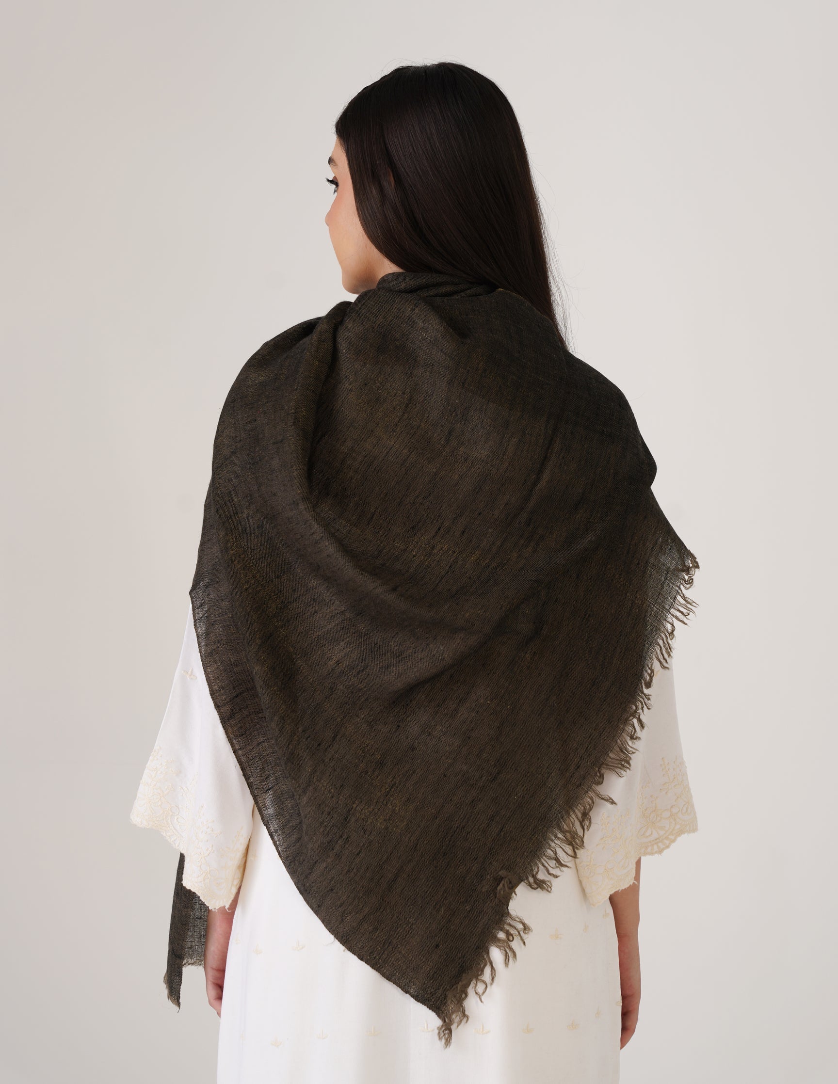 Kashmiri Handwoven Pashmina Reversible Stole – Black &amp; Metallic Golden | Handwoven Heritage