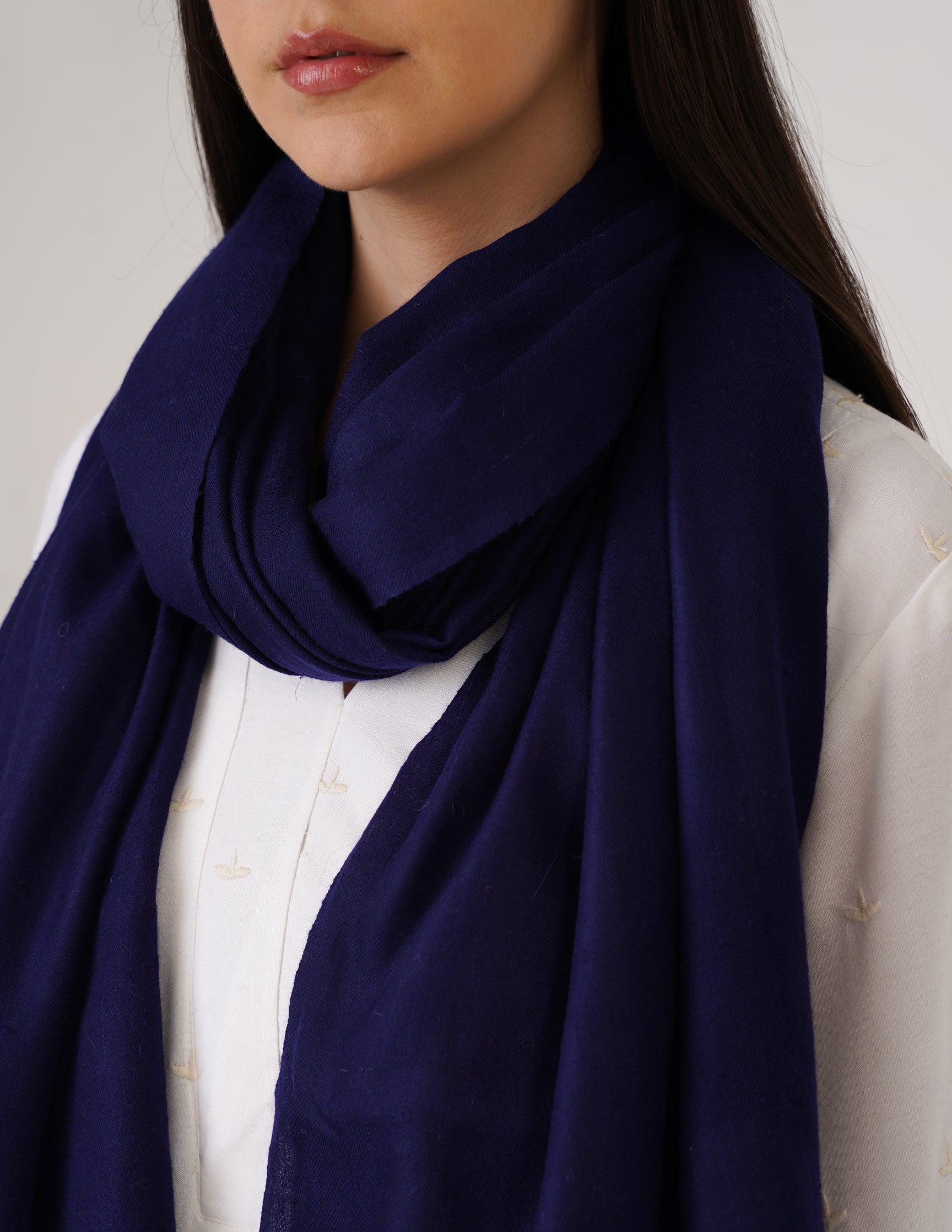 Kashmiri Handwoven Solid Cashmere Pashmina Shawl – Indigo Blue | Handwoven Heritage