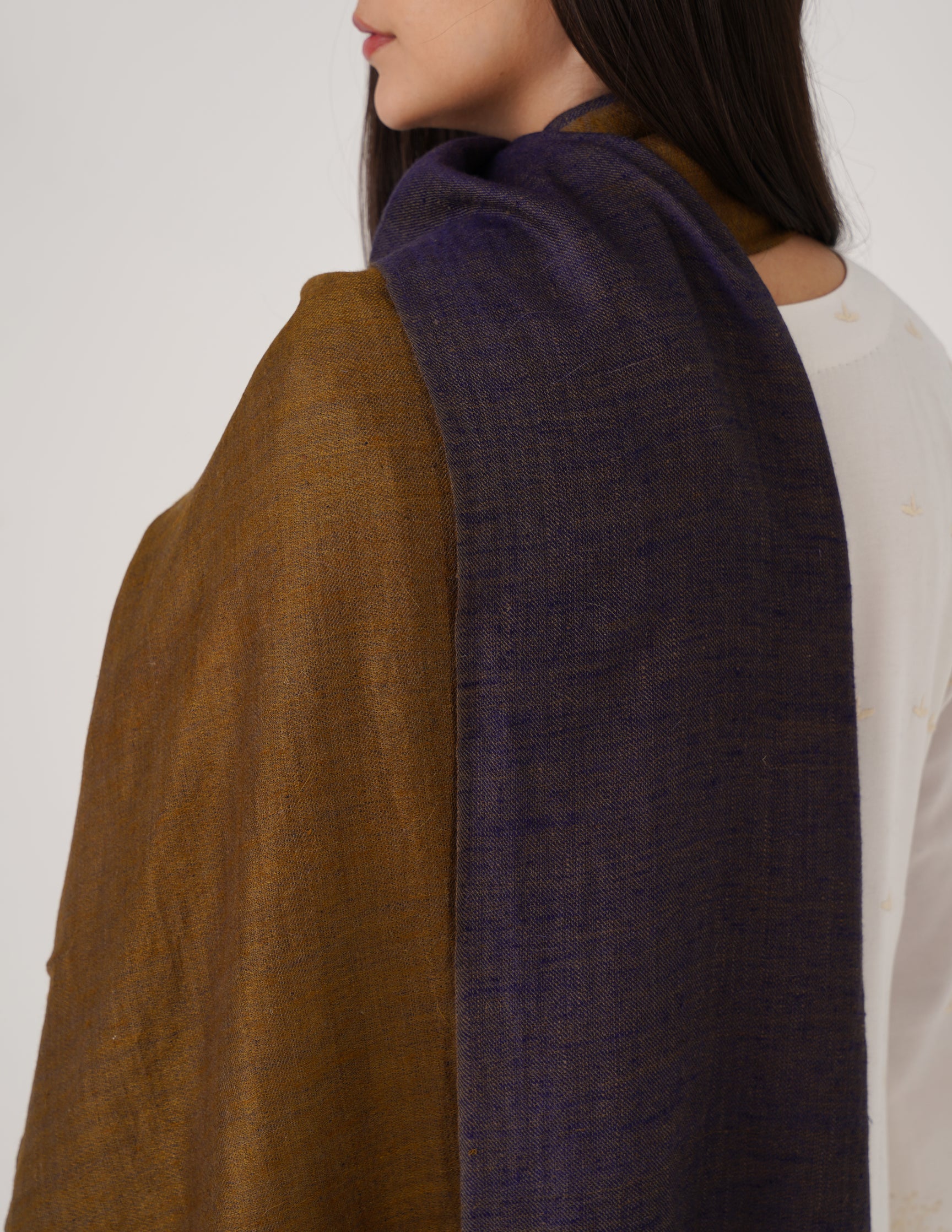 Kashmiri Handwoven Pashmina Reversible Stole – Blue &amp; Mustard | Handwoven Heritage