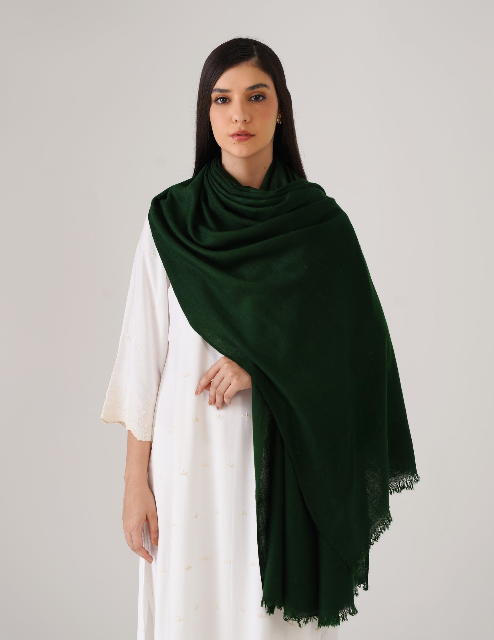 Kashmiri Handwoven Solid Cashmere Pashmina Shawl – Bottle Green | Handwoven Heritage