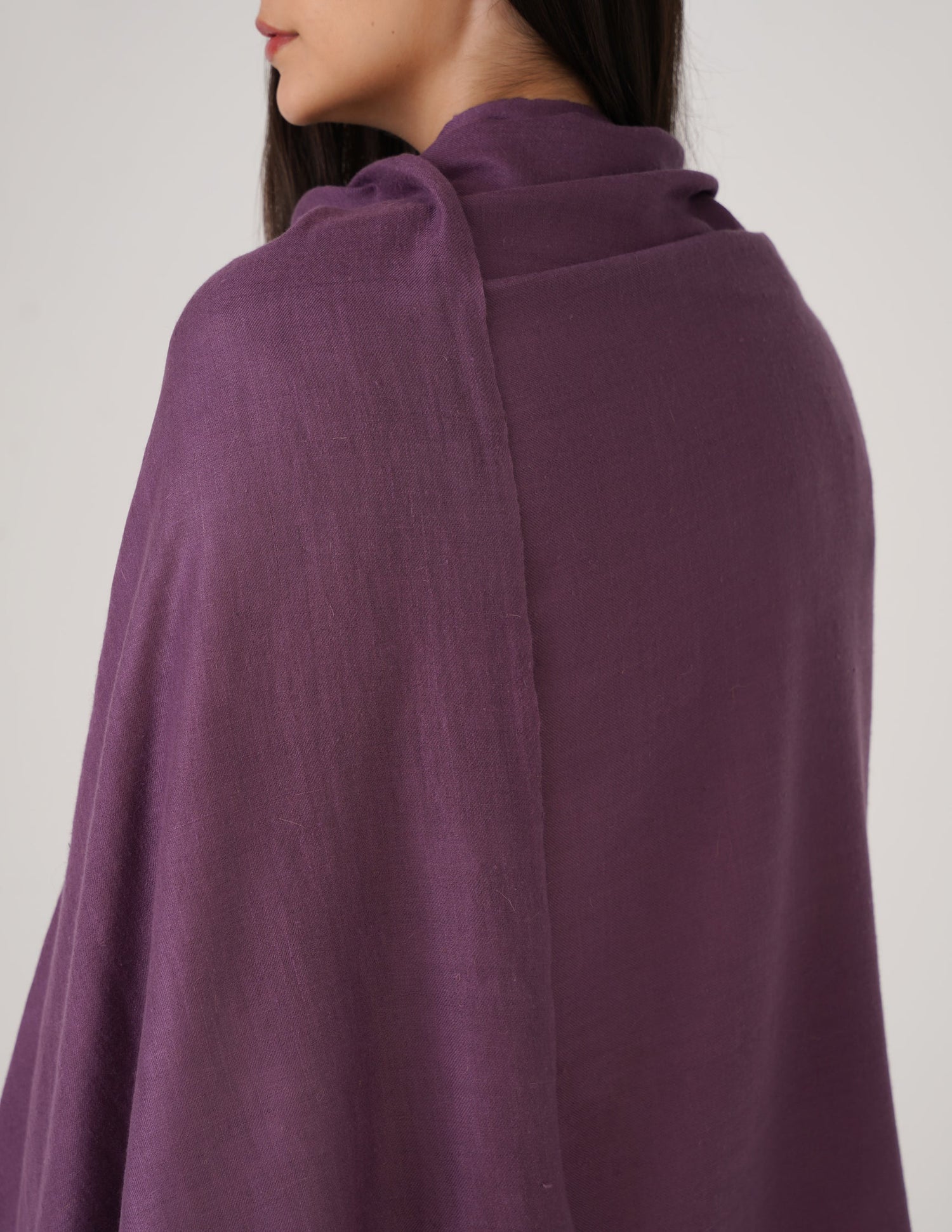 Kashmiri Handwoven Solid Cashmere Pashmina Shawl – Grape Wine | Handwoven Heritage