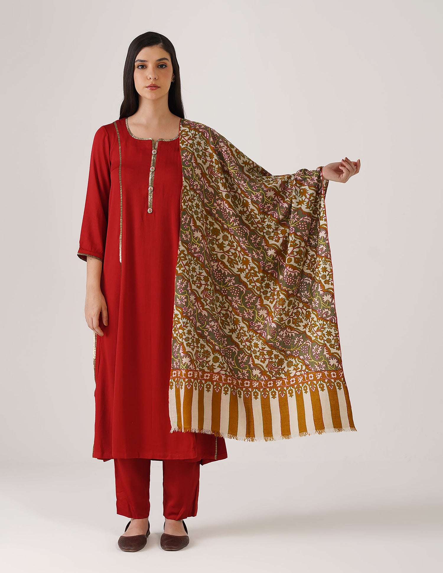 Kashmiri Handwoven Pashmina Sozni Stole Outline Embroidery – Mustard Gold | Handwoven Heritage | GI Certified