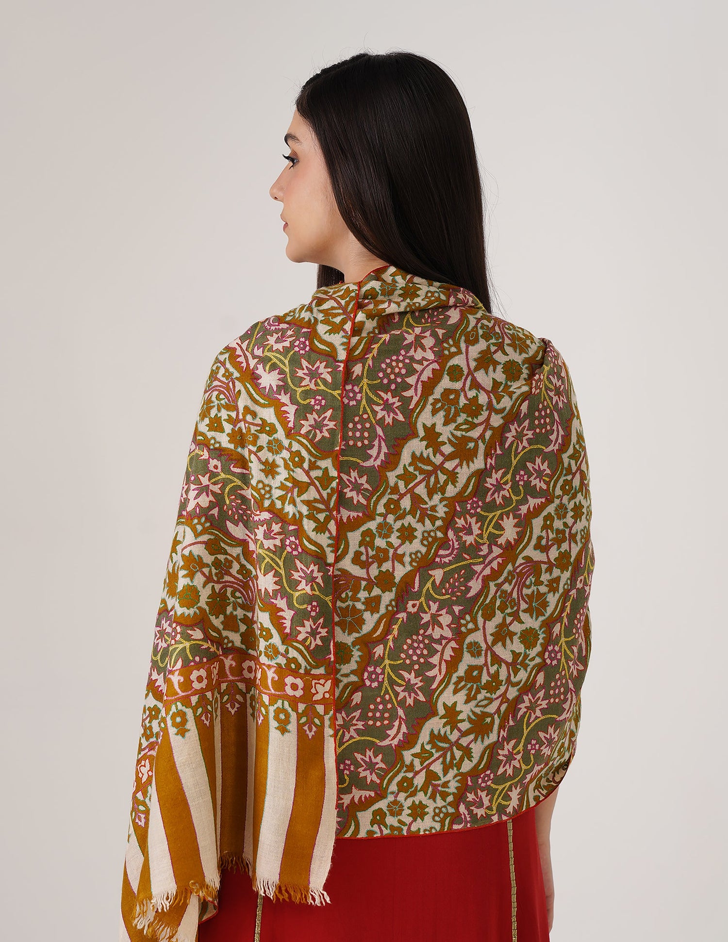 Kashmiri Handwoven Pashmina Sozni Stole Outline Embroidery – Mustard Gold | Handwoven Heritage | GI Certified