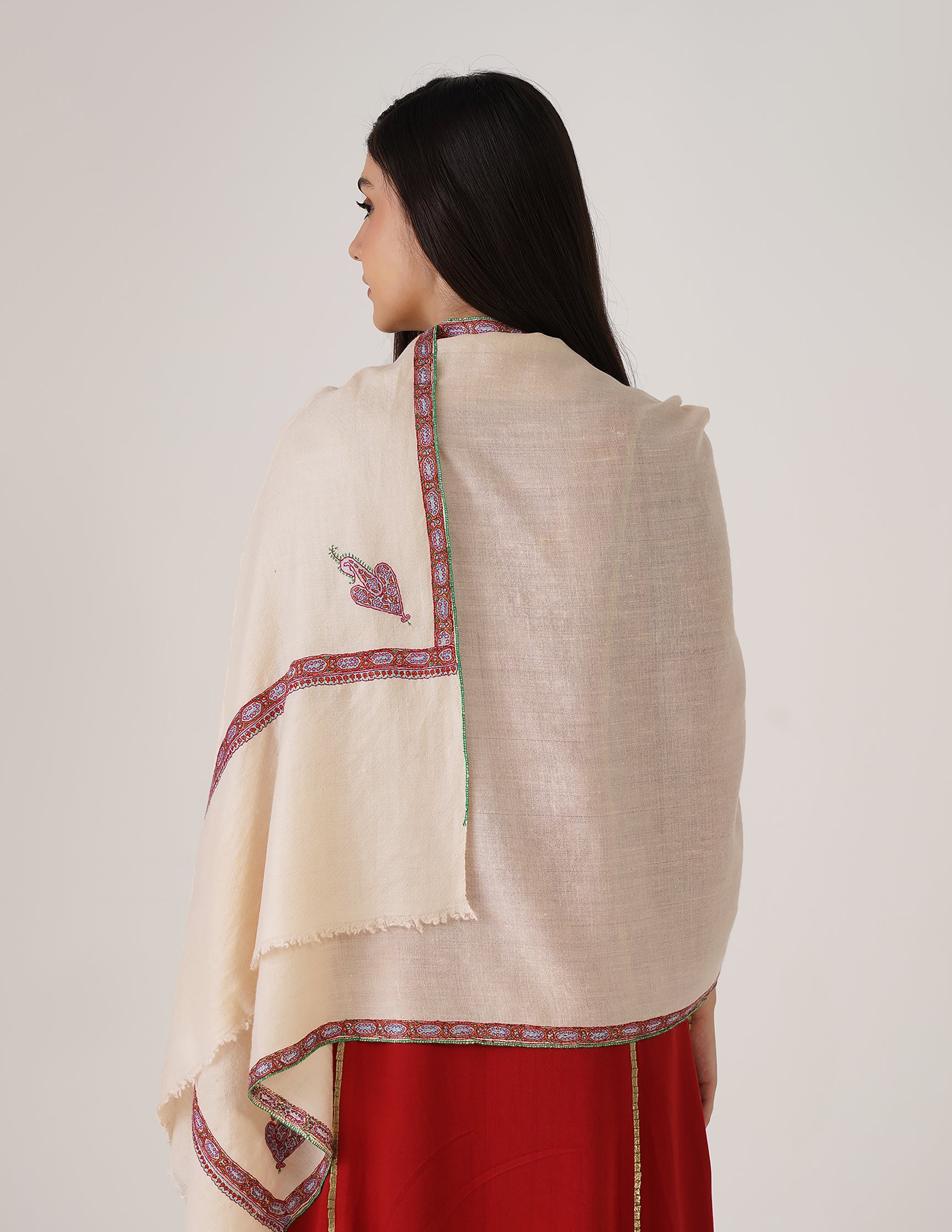 Kashmiri Handwoven Pashmina Sozni Stole Hashidaar – Powder Puff | Handwoven Heritage