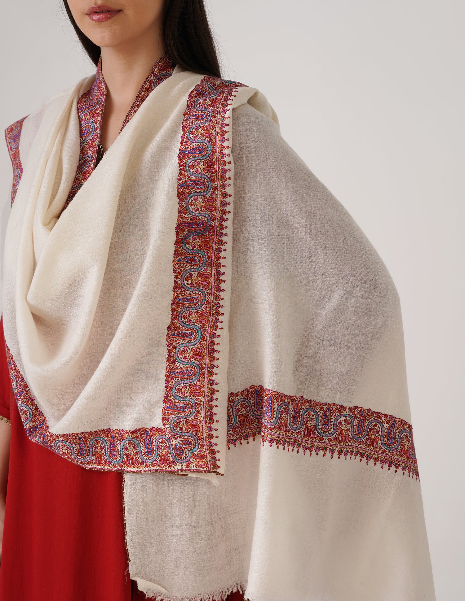 Kashmiri Handwoven Pashmina Sozni Stole Neemdore – Off White | Handwoven Heritage