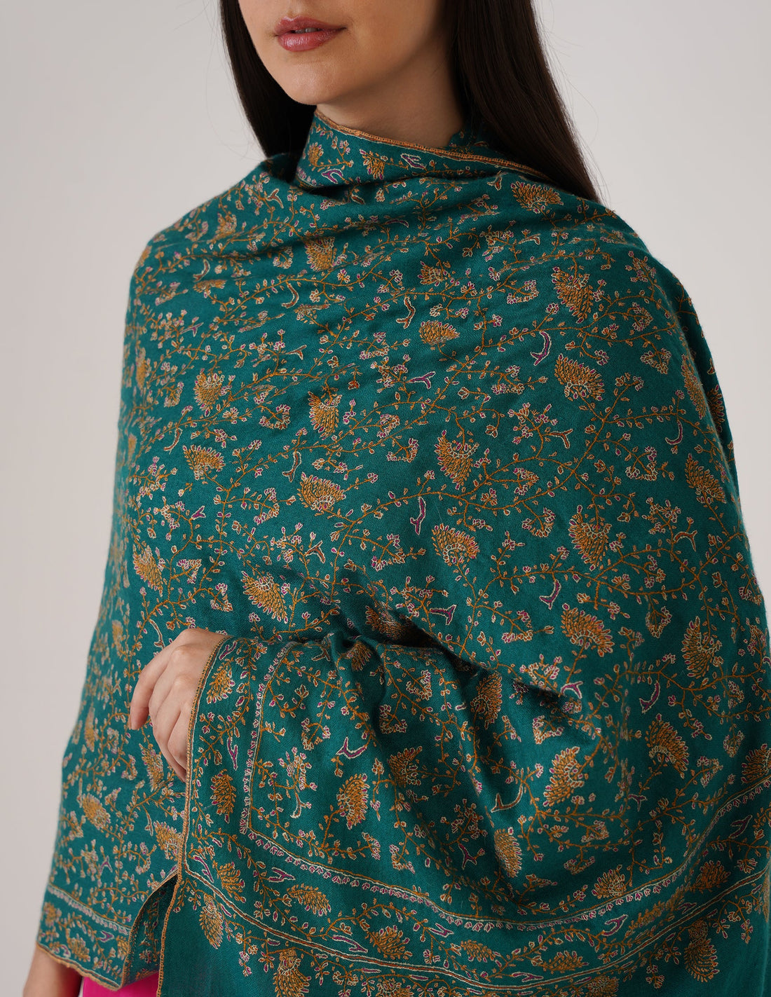 Kashmiri Handwoven Pashmina Sozni Stole Jaalidar Heavy – Antique Green | Handwoven Heritage