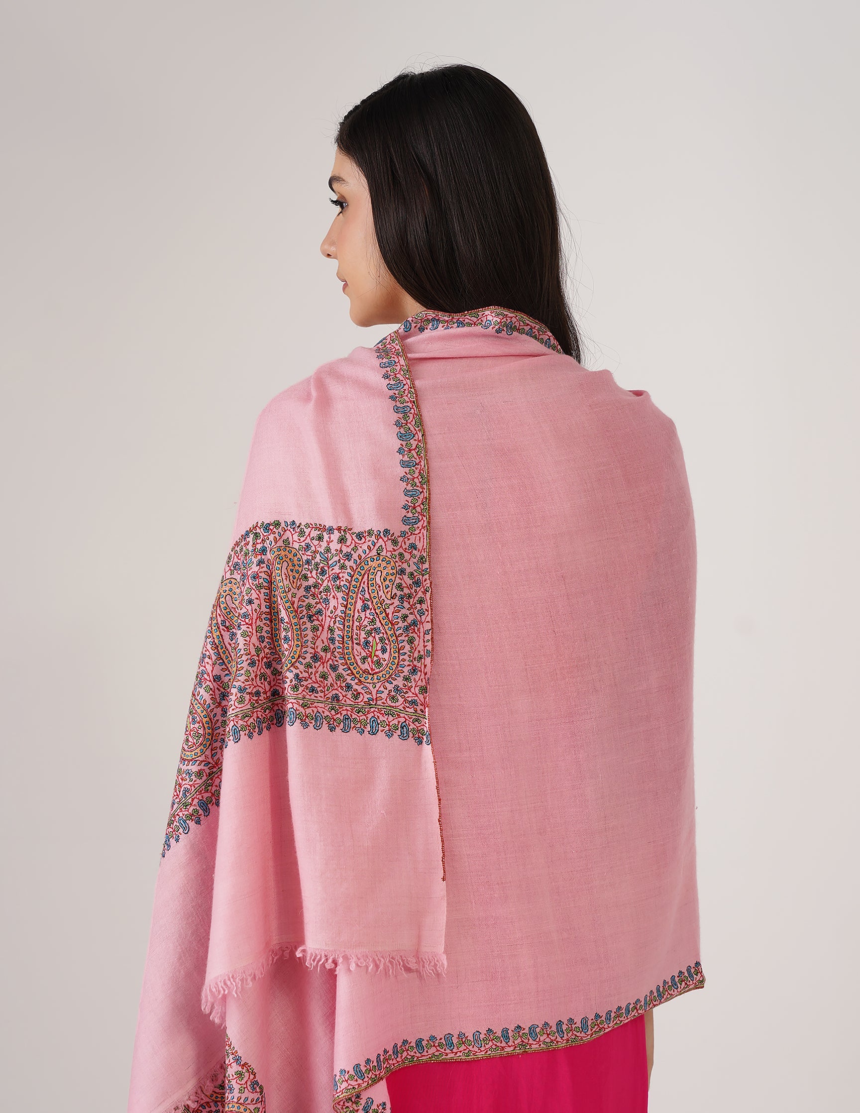 Kashmiri Handwoven Pashmina Sozni Palladar Stole – Pink Blush | Luxury Heritage - Kashmir Box