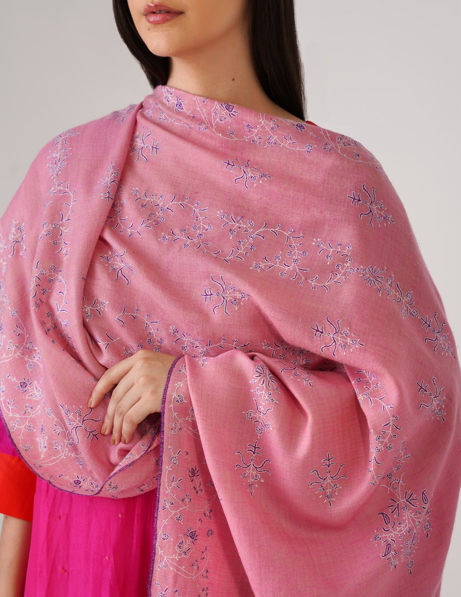 Kashmiri Handwoven Pashmina Sozni Stole Modern Design – Pink | Handwoven Heritage