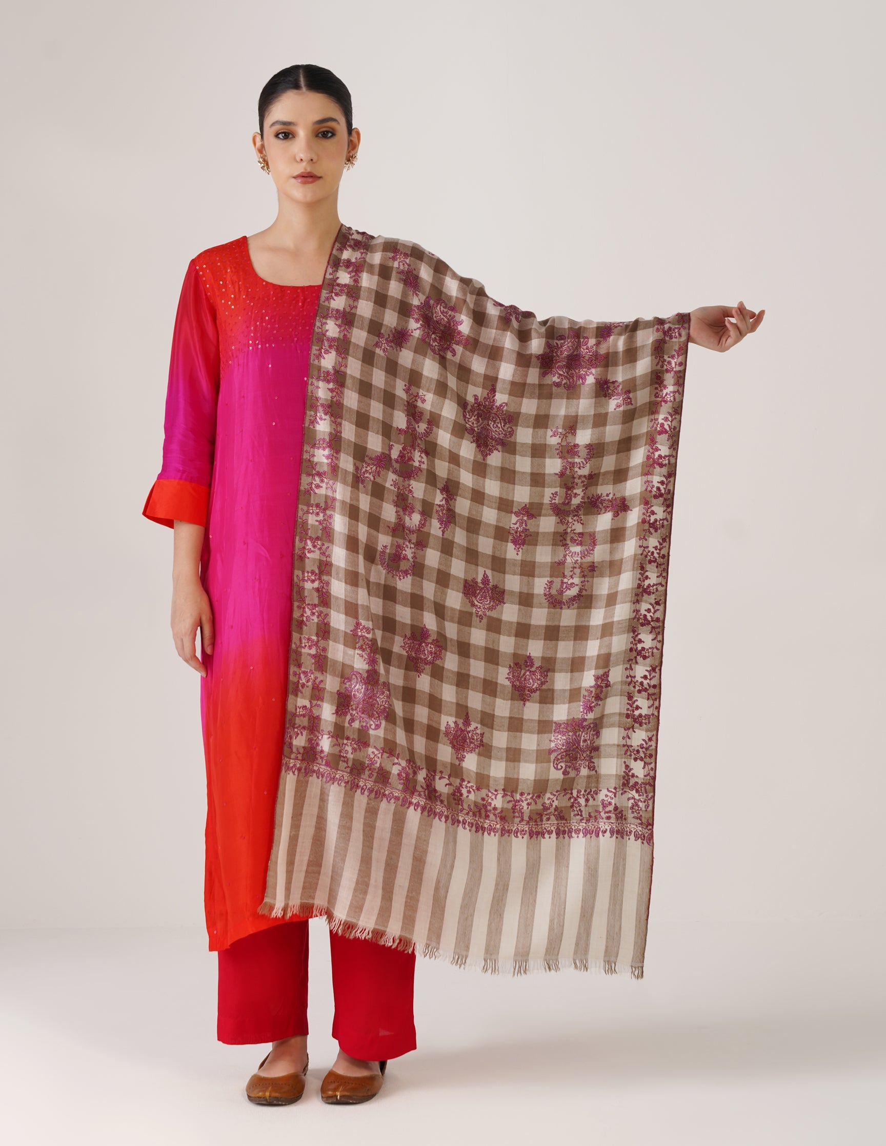 Kashmiri Handwoven Pashmina Sozni Stole Modern Check – Natural &amp; White | Handwoven Heritage