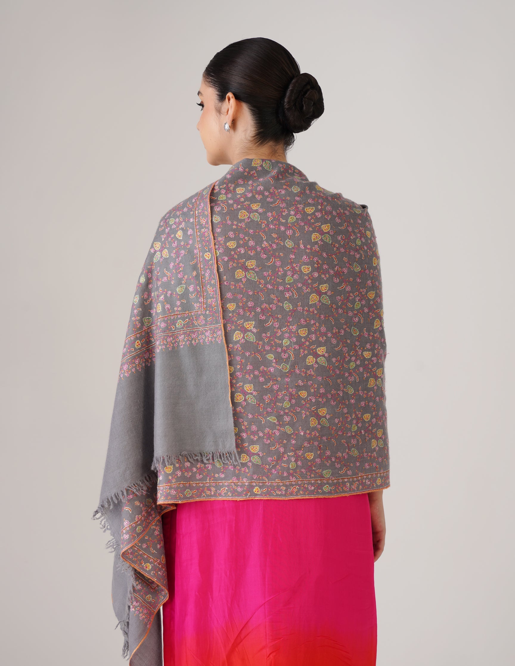 Kashmiri Handwoven Pashmina Sozni Stole Heavy Jaalidar – Grey | Handwoven Heritage