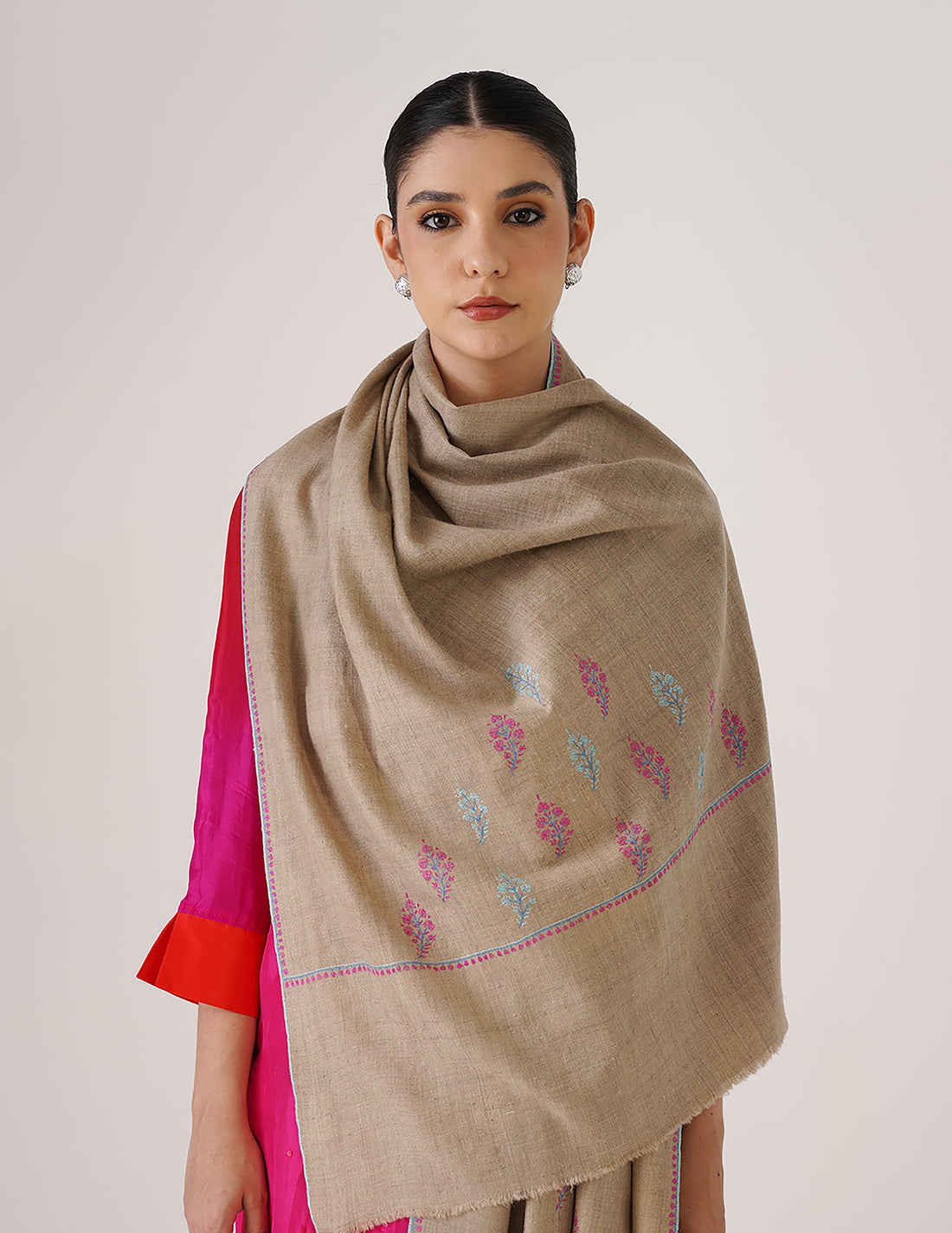 Kashmiri Handwoven Pashmina Sozni Stole Bootidaar – Natural | Handwoven Heritage