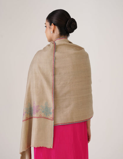 Kashmiri Handwoven Pashmina Sozni Stole Paldaar – Natural | Handwoven Heritage