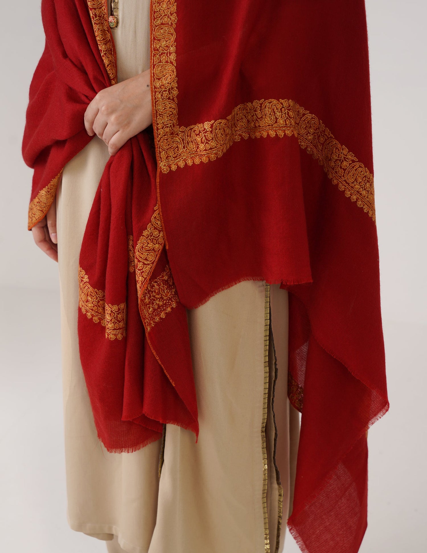 Kashmiri Handwoven Pashmina Sozni Shawl Doredaar – Red | Yellow &amp; Orange Heritage - Kashmir Box