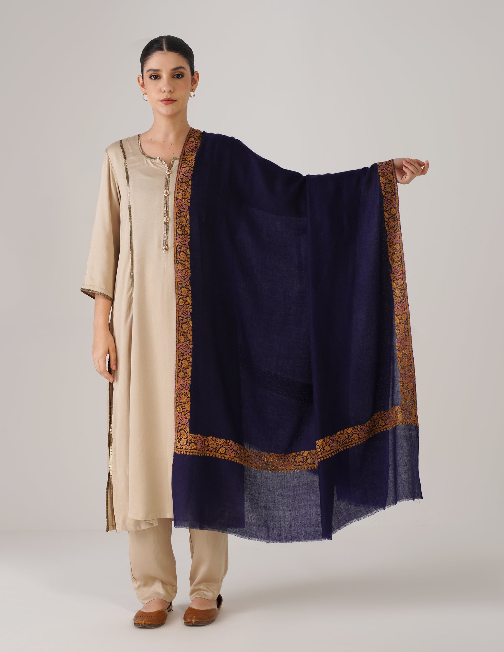Kashmiri Handwoven Pashmina Sozni Shawl Doredaar – Navy Blue | Multicolour Heritage - Kashmir Box