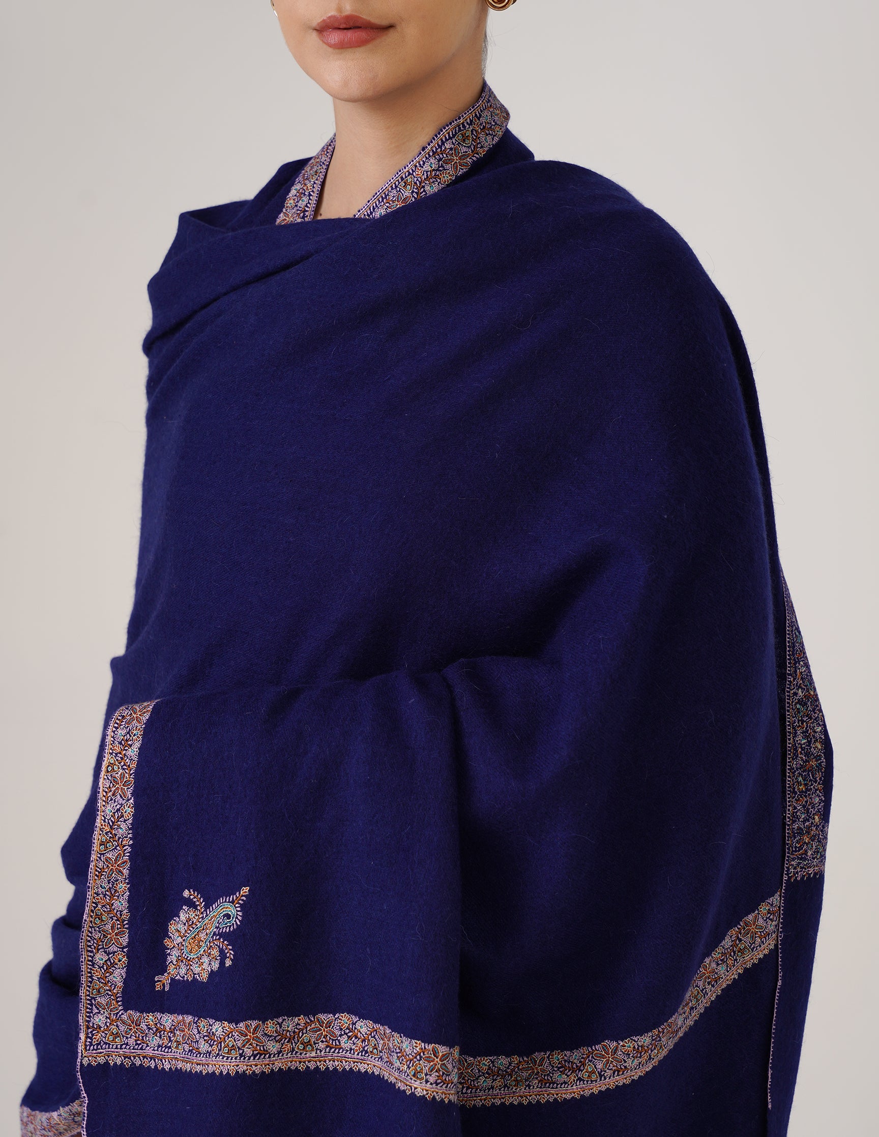 Kashmiri Handwoven Pashmina Sozni Hashidaar Shawl – Navy Blue | Luxury Heritage
