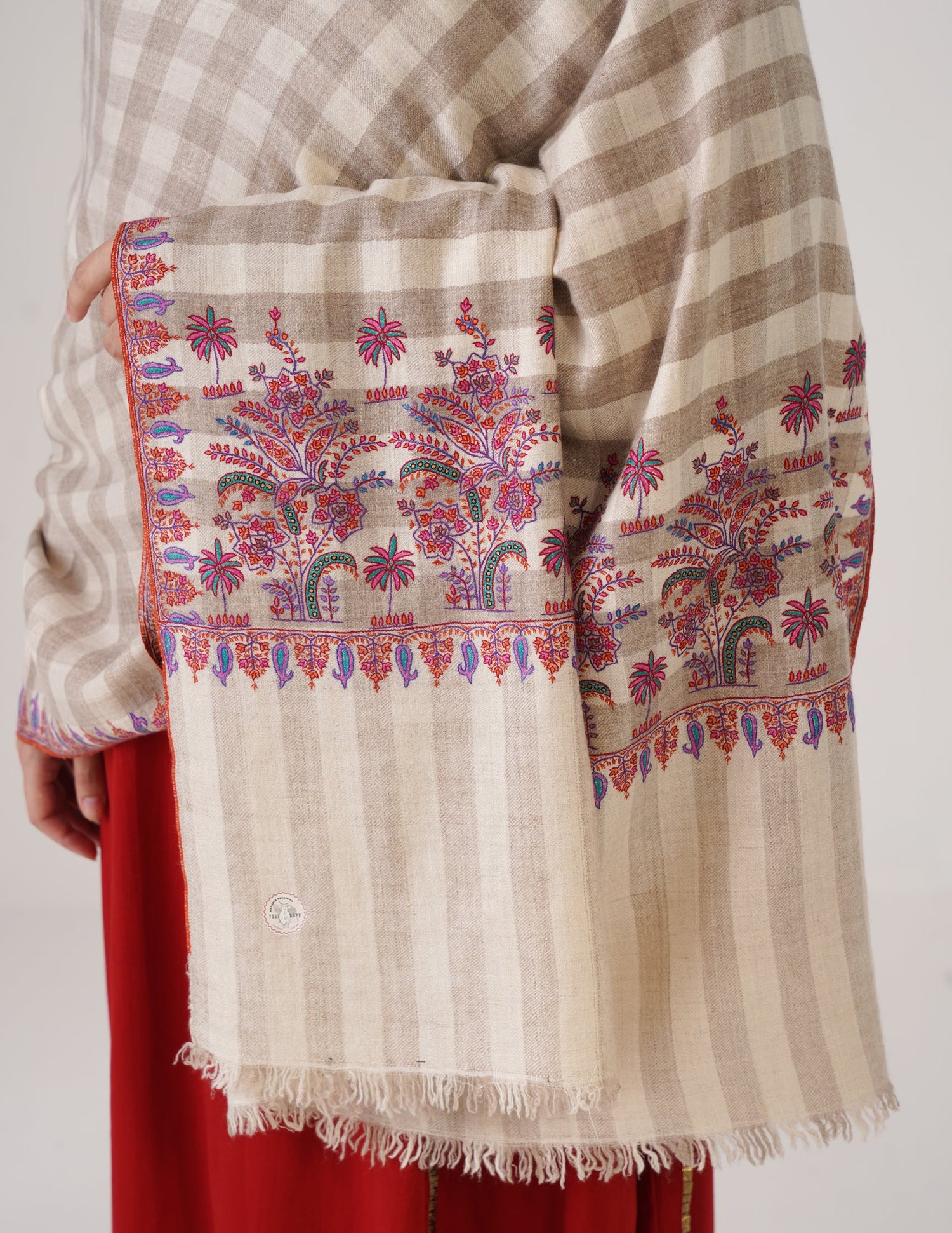 Kashmiri Handwoven Pashmina Striped Sozni Shawl Paldaar – White | Handwoven Heritage